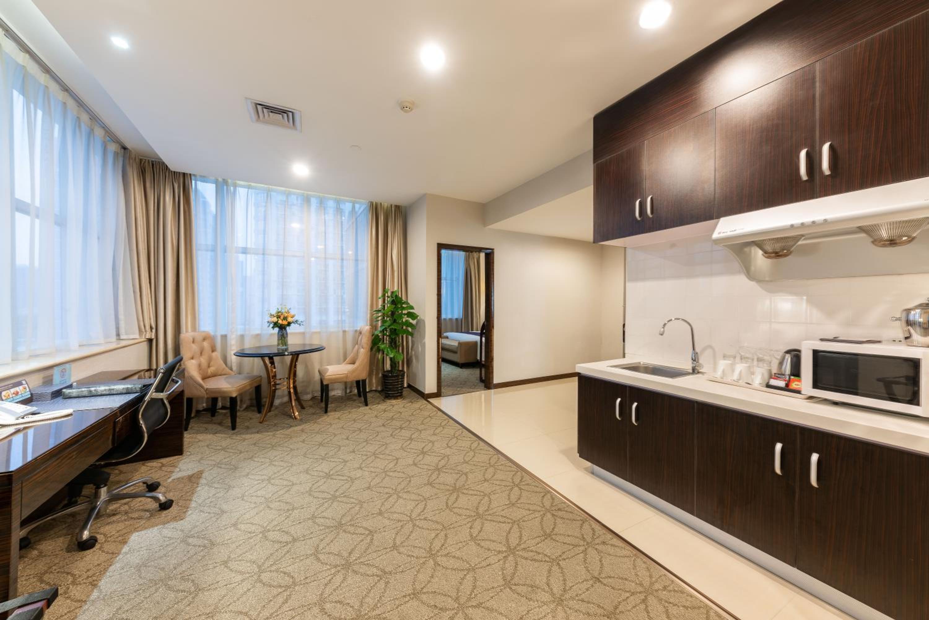 Dorsett Club Suite With Two Breakfasts