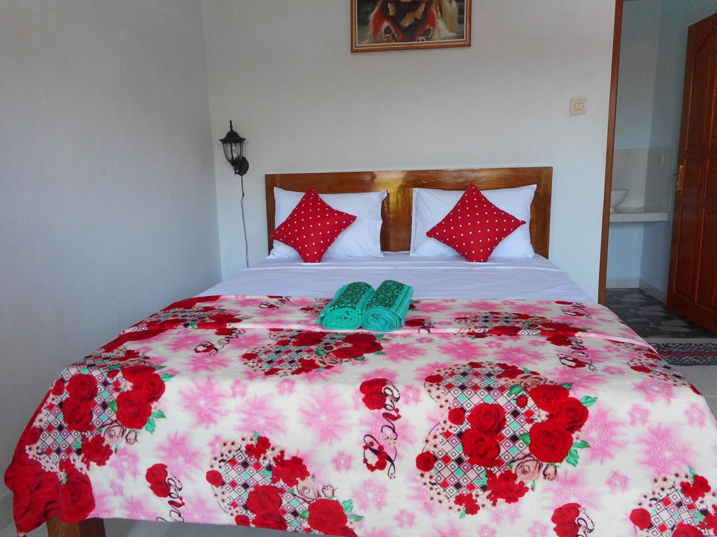 Standard Double Room - Photo 5