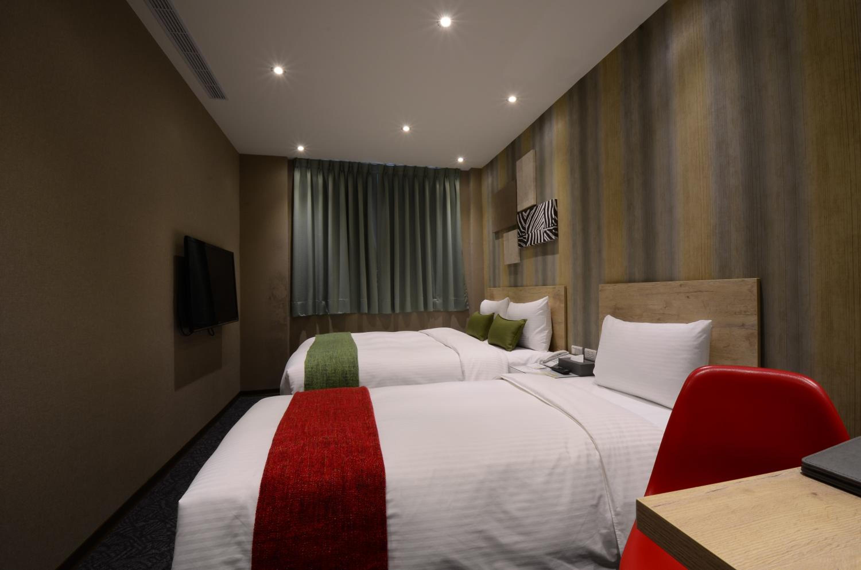 Standard Quadruple Room photo 2