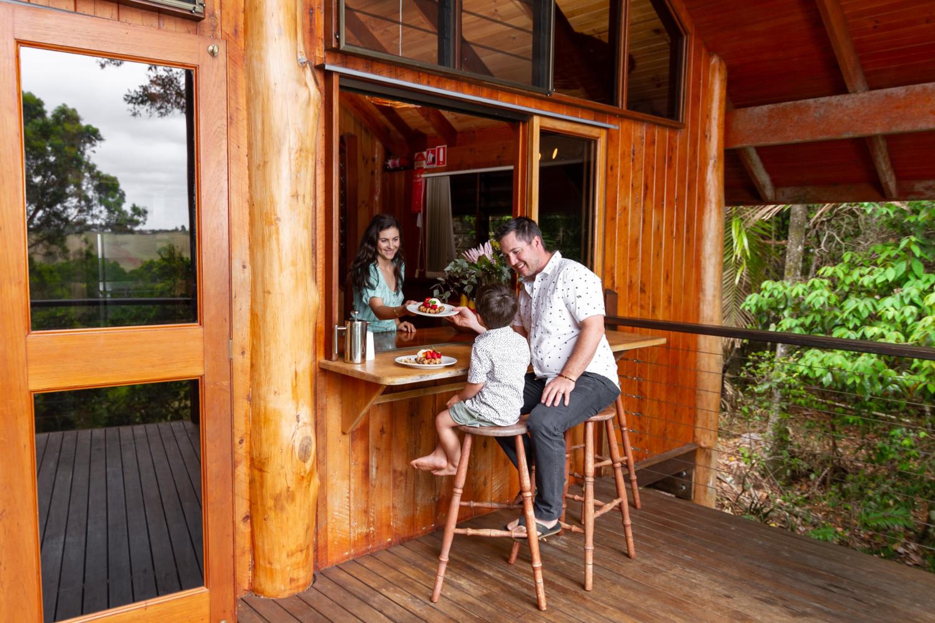Two-Bedroom Treehouse photo 3