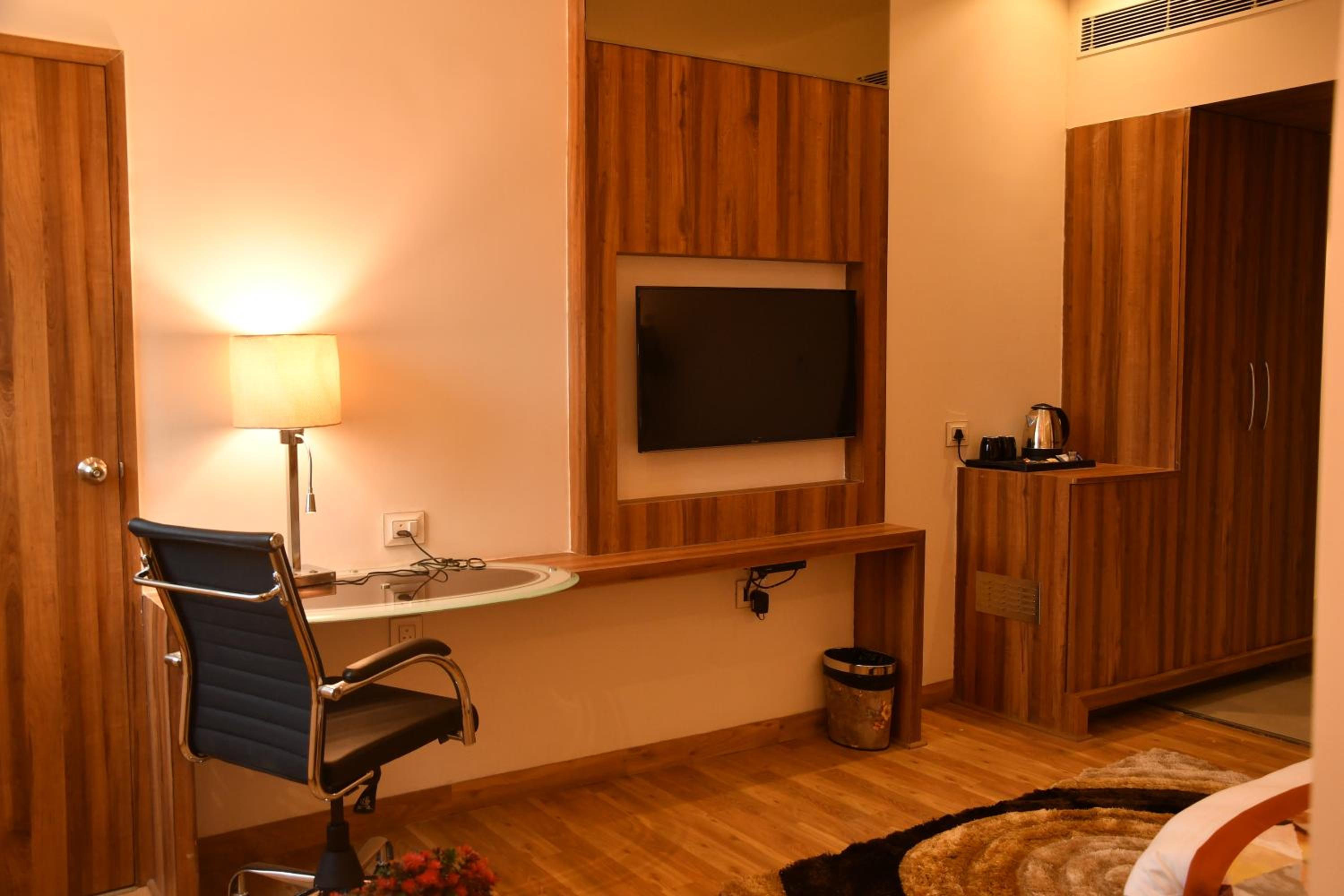 Junior Suite - Photo 2