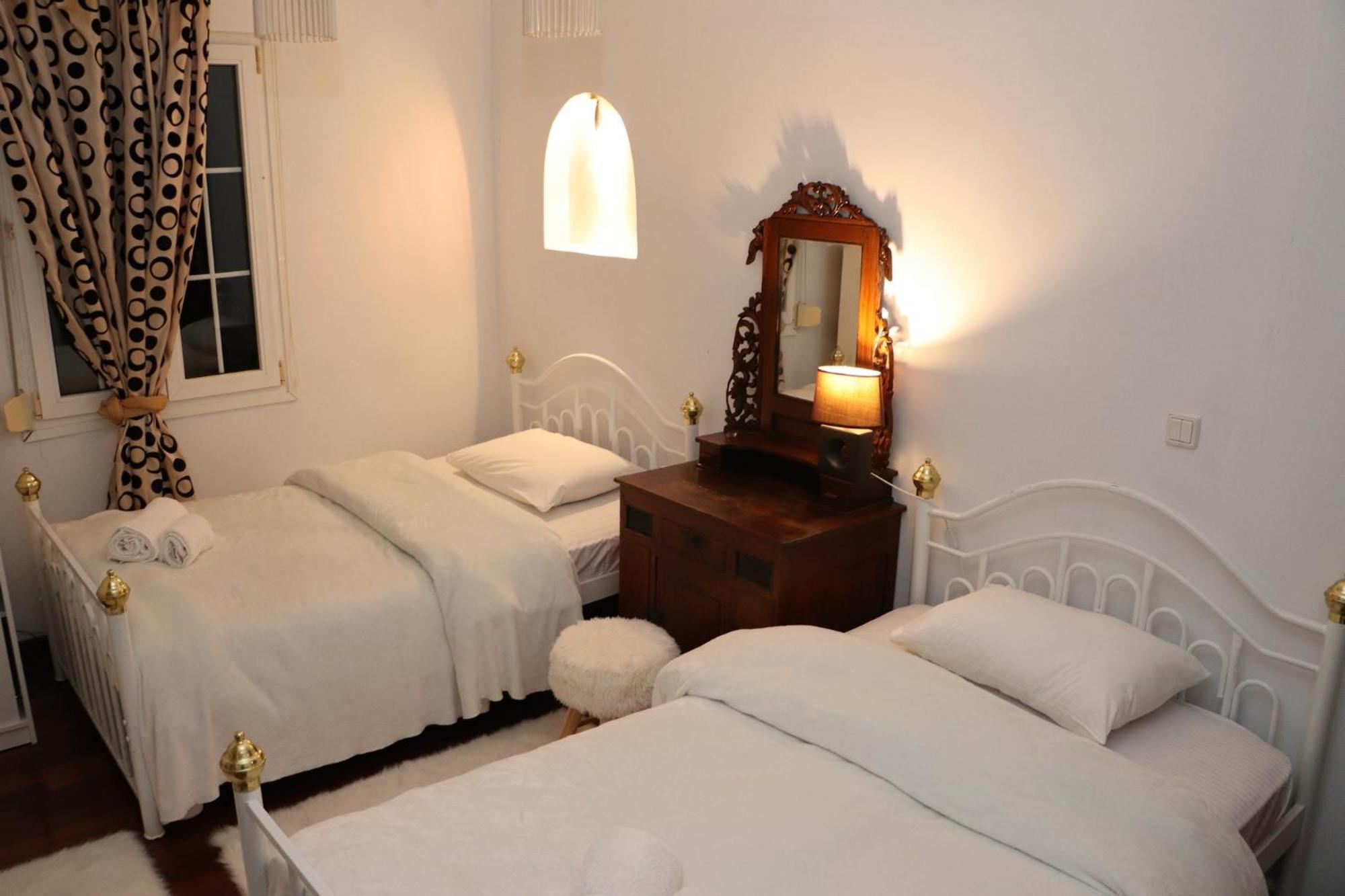 Two-Bedroom Villa - Photo 33