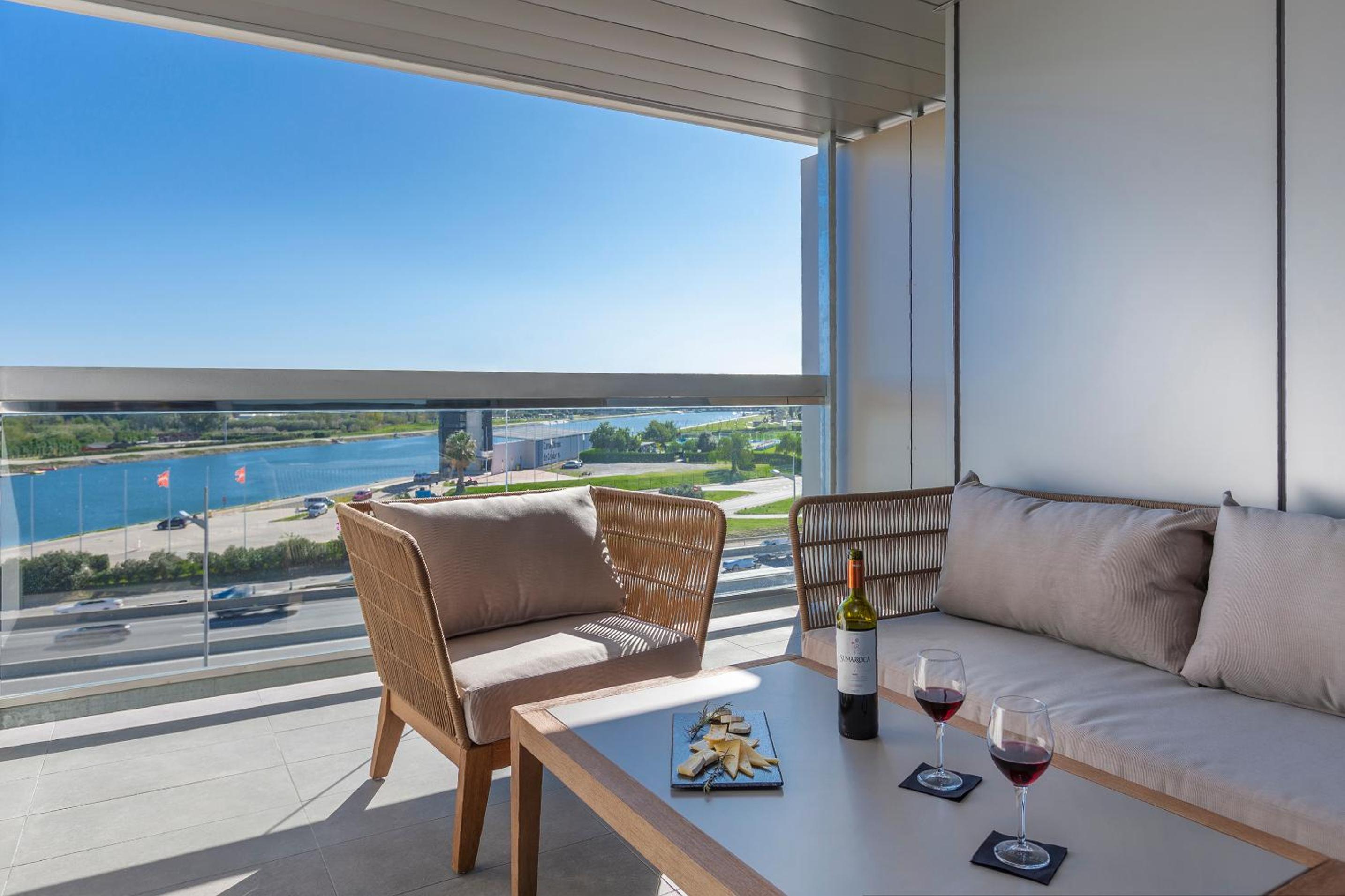 Superior Suite with Terrace photo 2