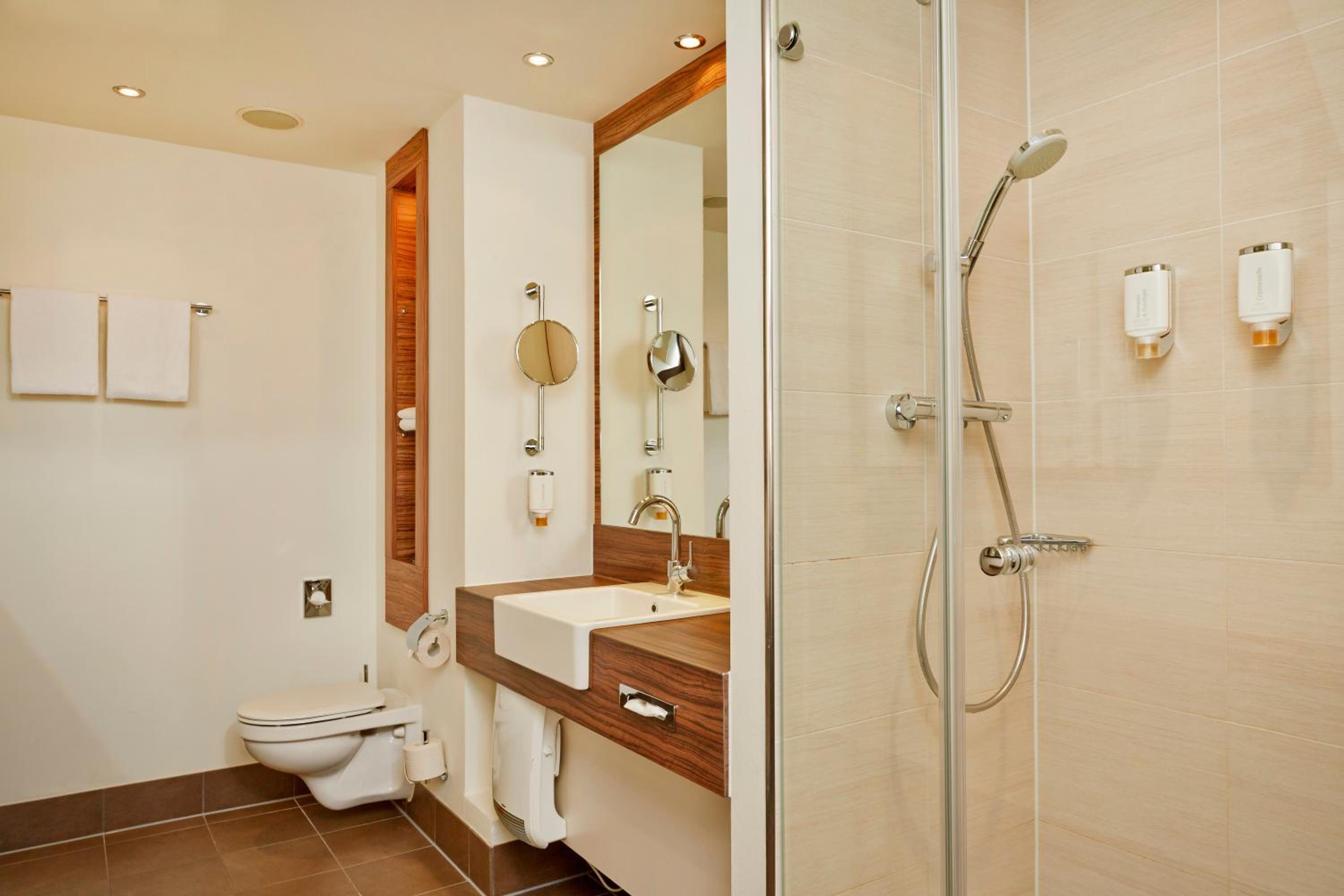 Deluxe Double Room - Photo 5