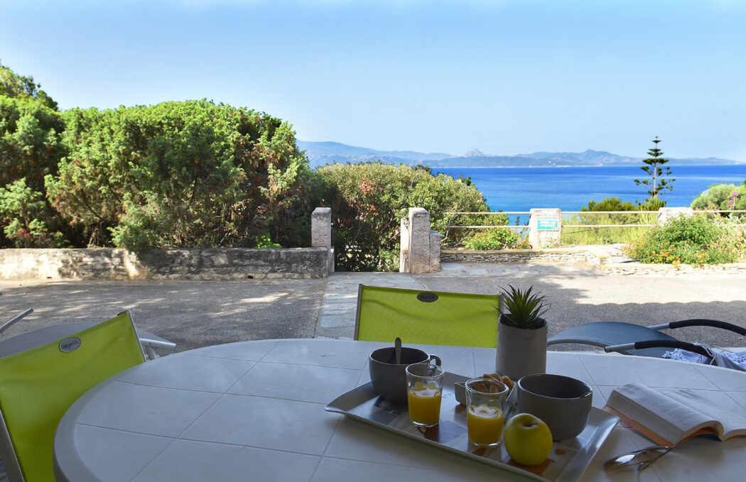 Villa (4 Adults) photo 2