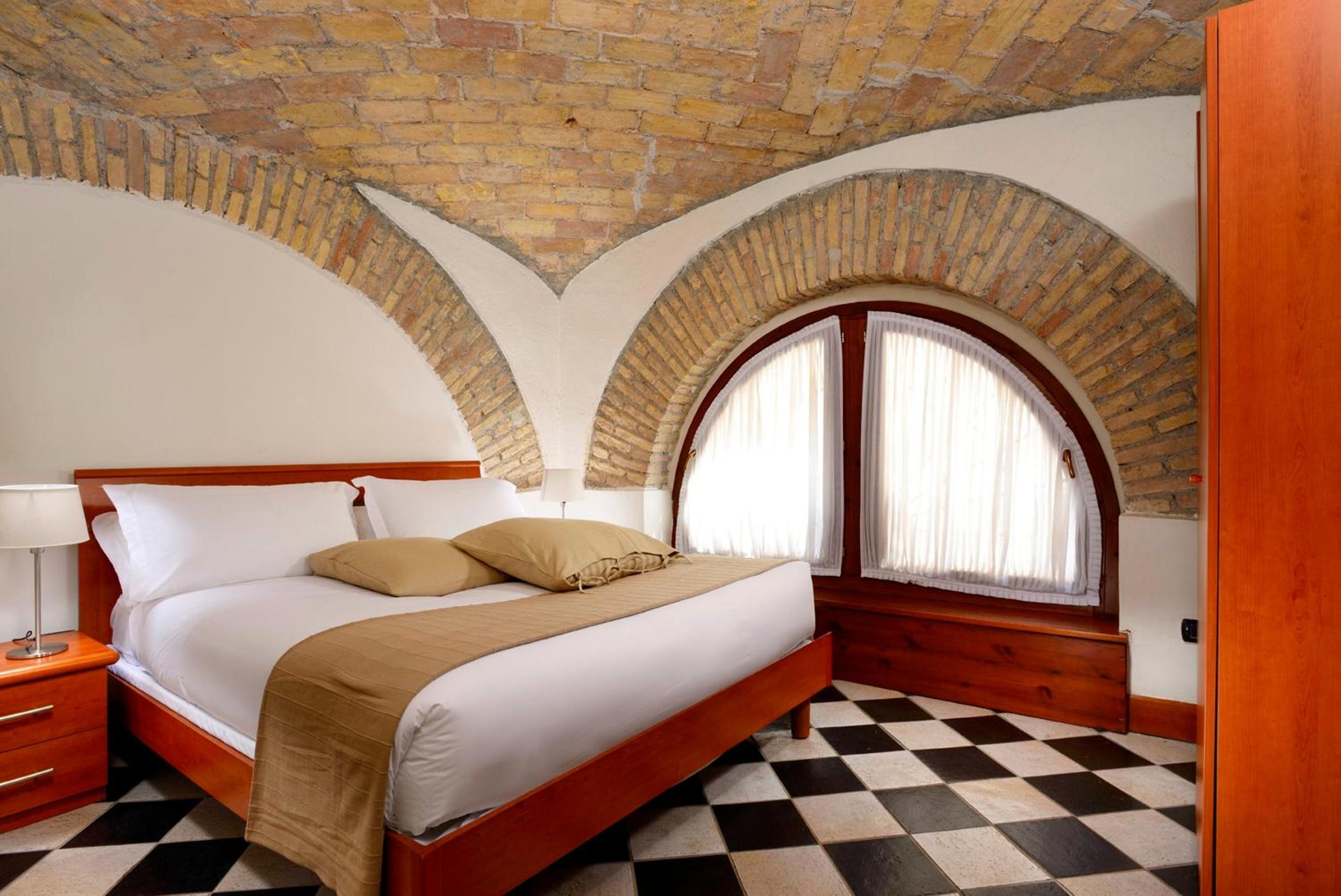 One-Bedroom Apartment (4 Adults) photo 1