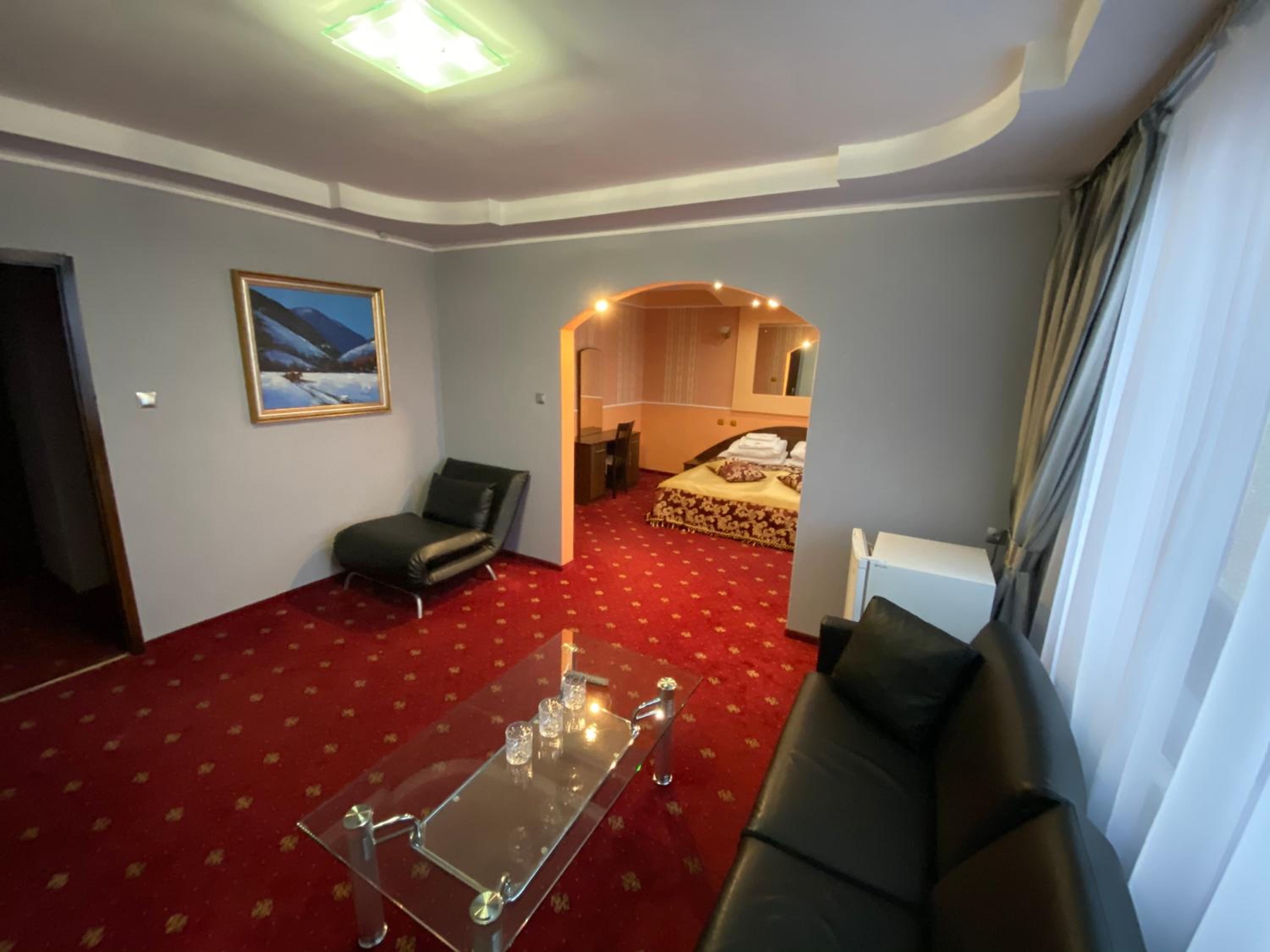 One-Bedroom Suite
