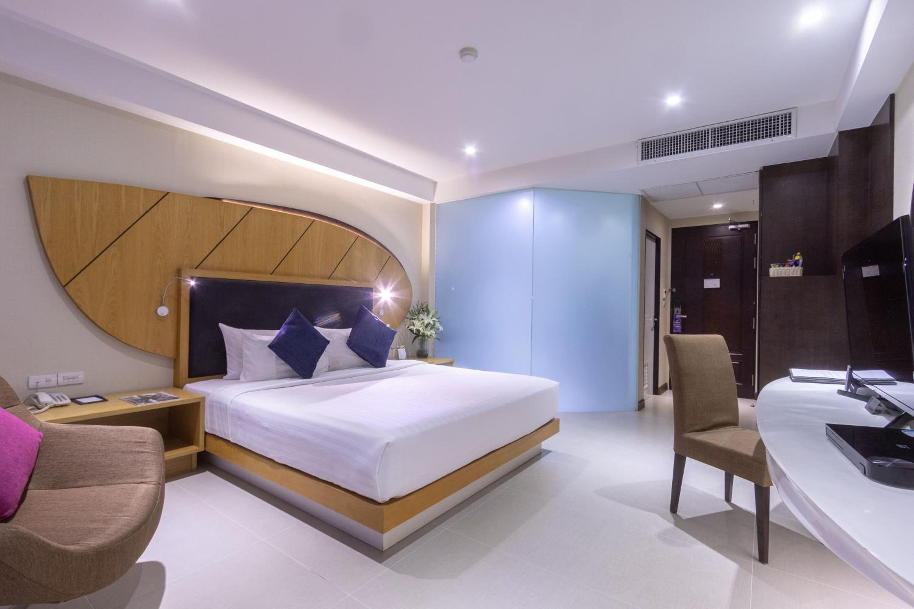 Iconic Double or Twin Room photo 1
