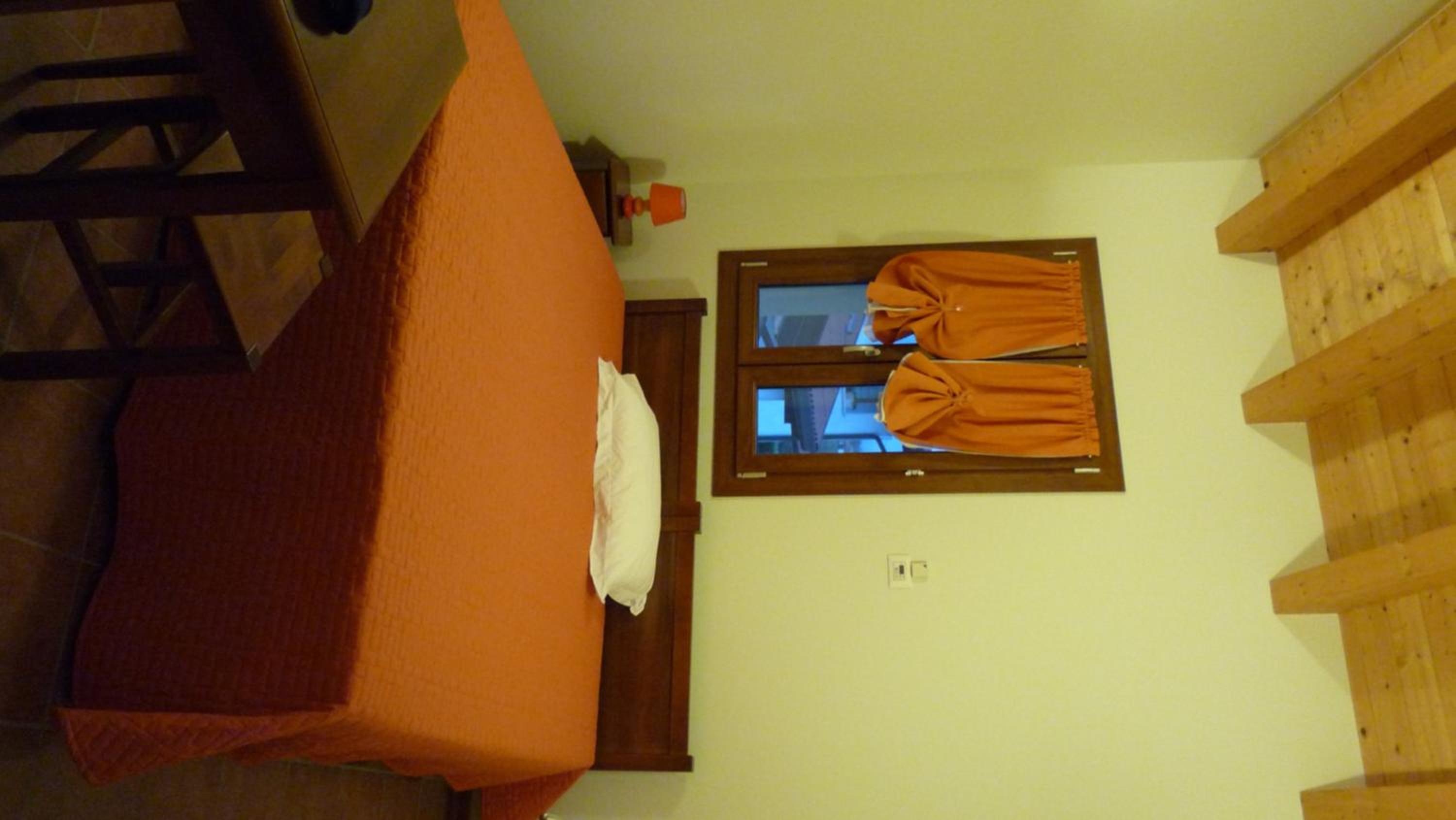 Two-Bedroom Apartment photo 2