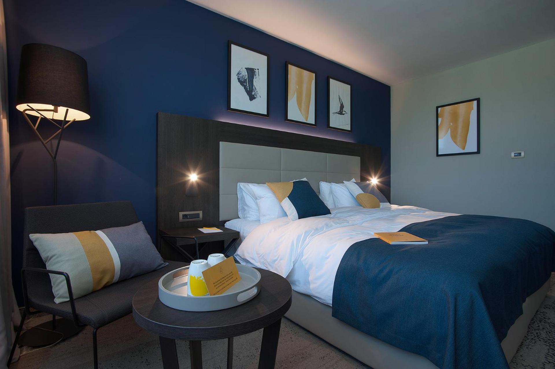 Standard King Room photo 3