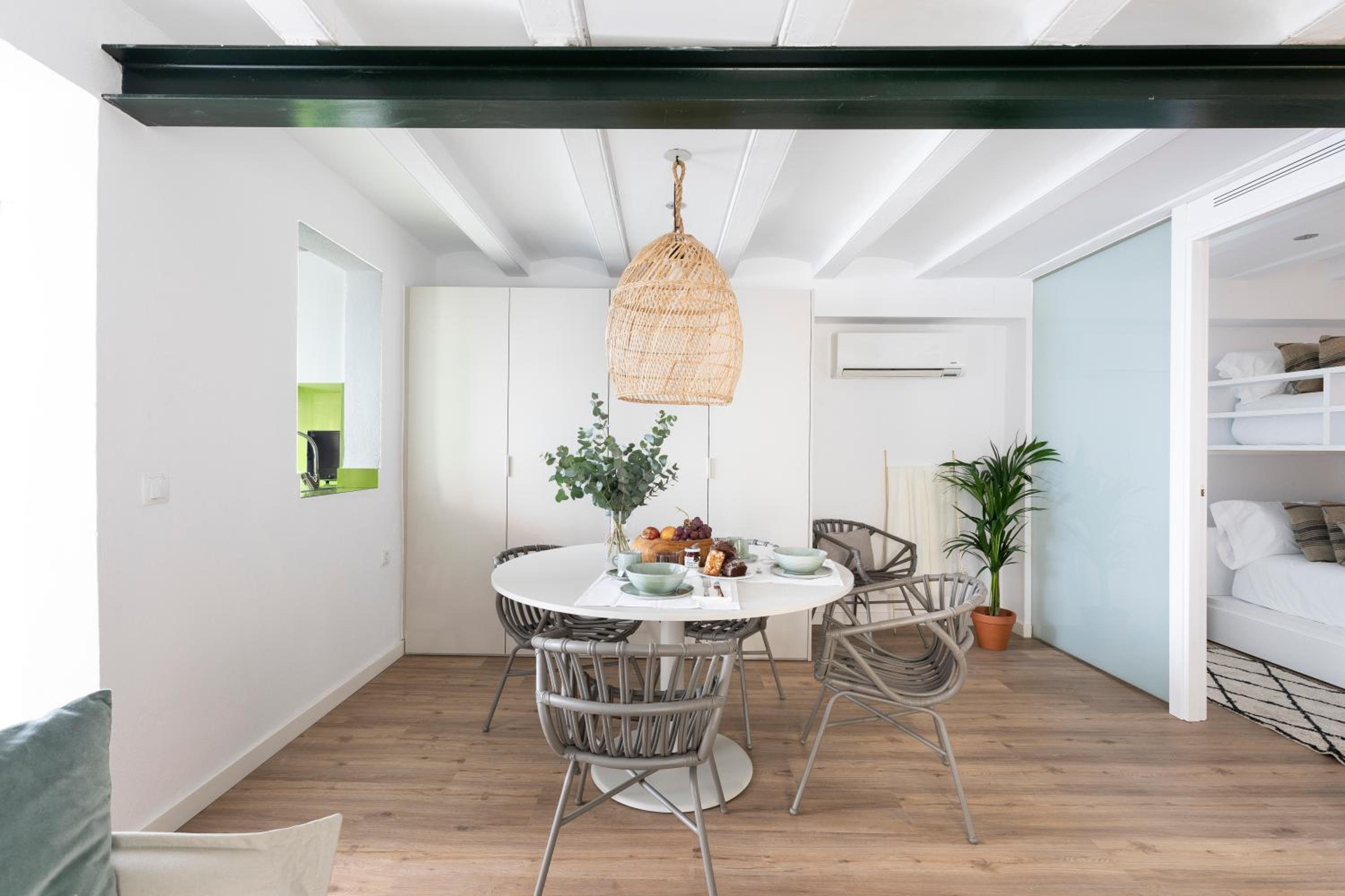 Two-Bedroom Apartment with Terrace photo 2