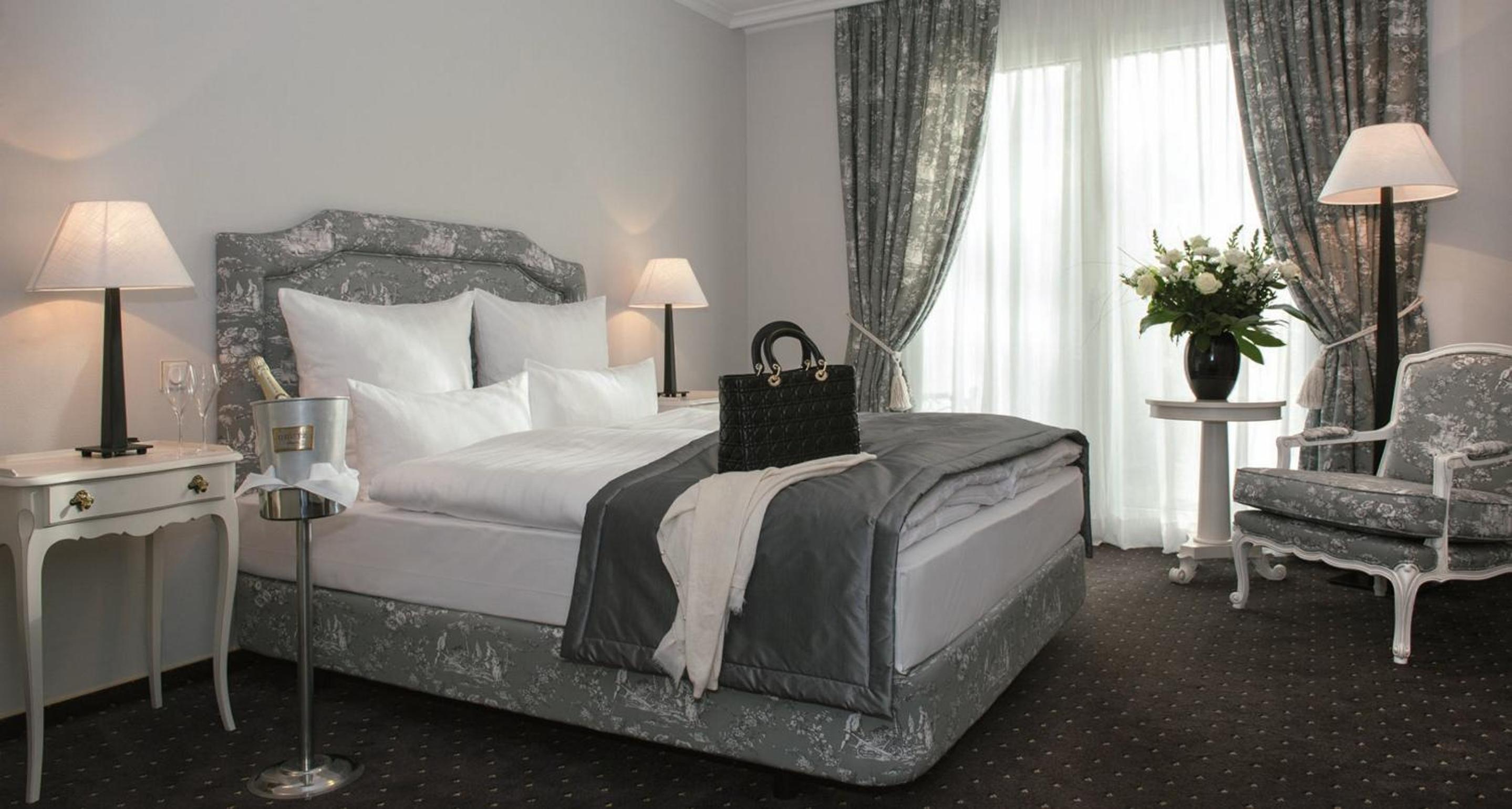 Superior Double Room - Photo 1