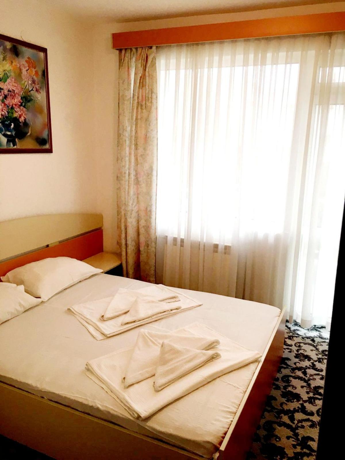 One-Bedroom Suite with Balcony and Sea View - Photo 5