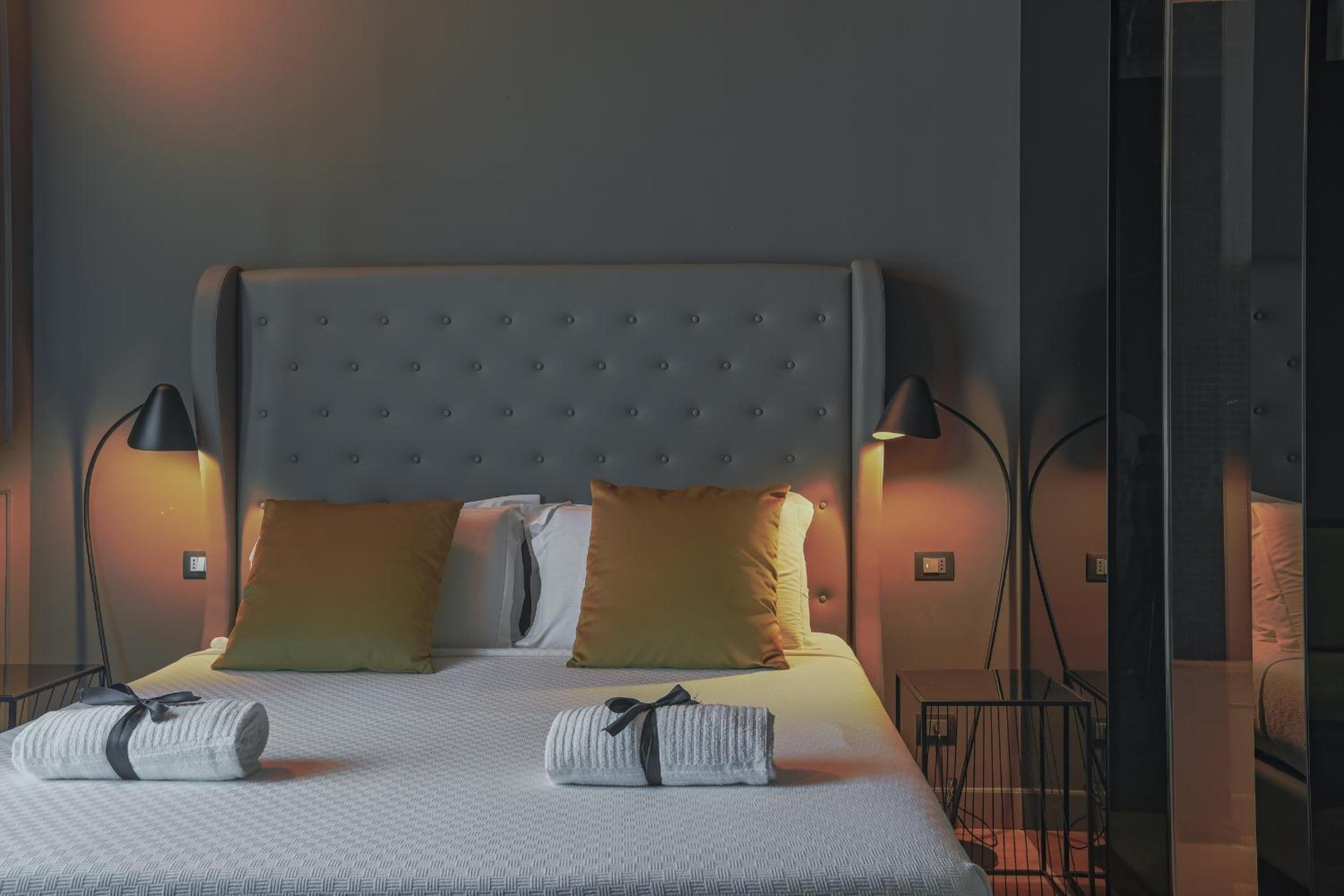 Deluxe Junior Suite - Photo 11