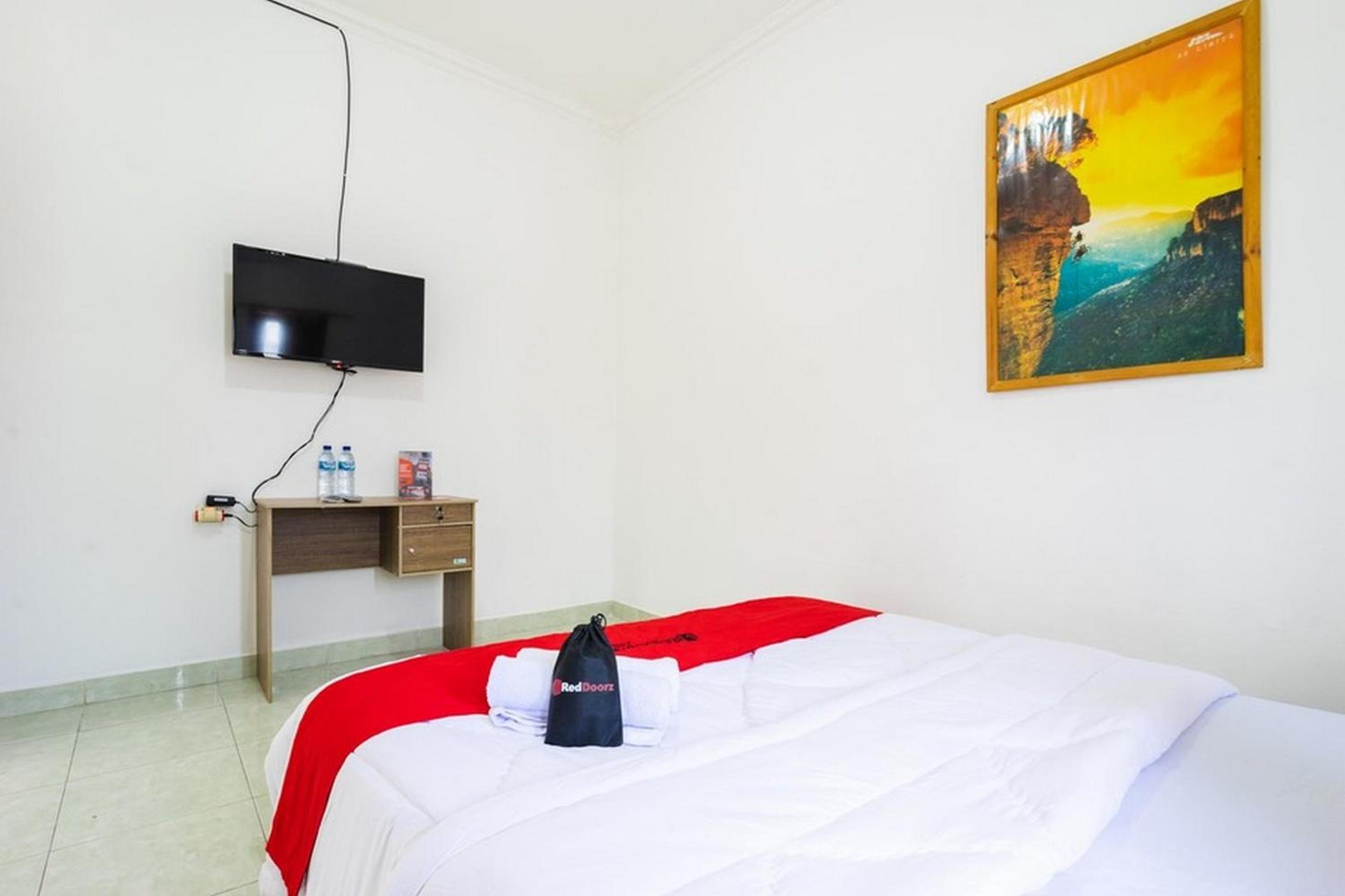 Double Room - Photo 12