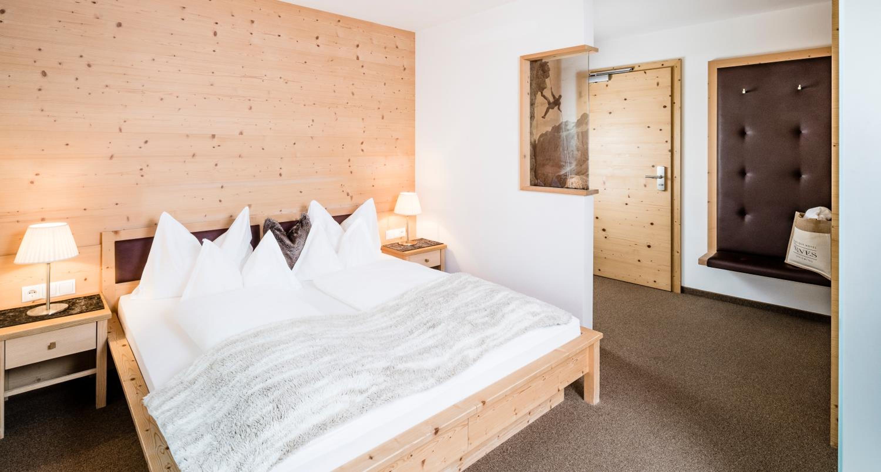 Standard Double Room photo 3