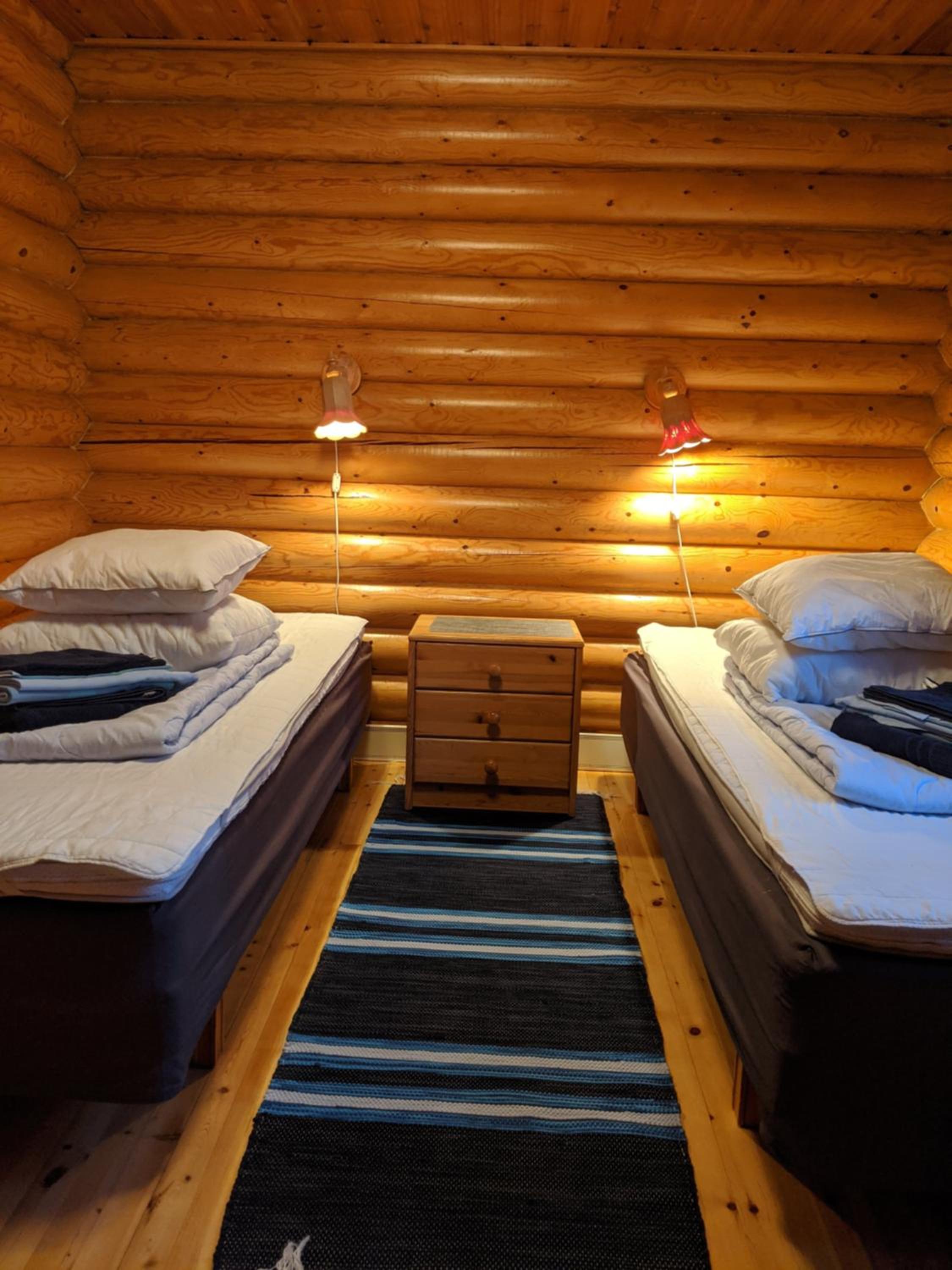 Two-Bedroom Cottage with Sauna