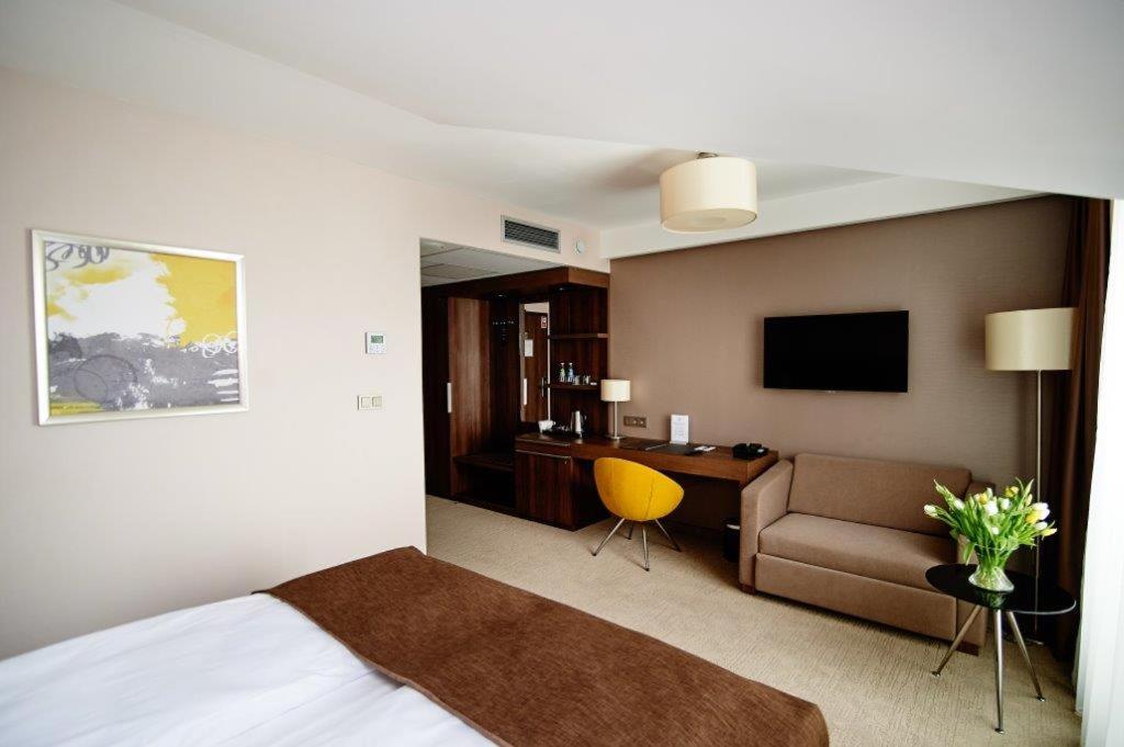 Double or Twin Room - Disability Access photo 1