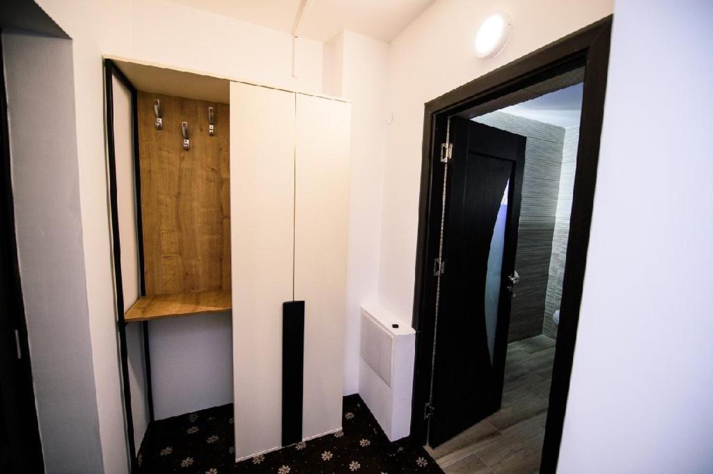Double Room - Photo 5