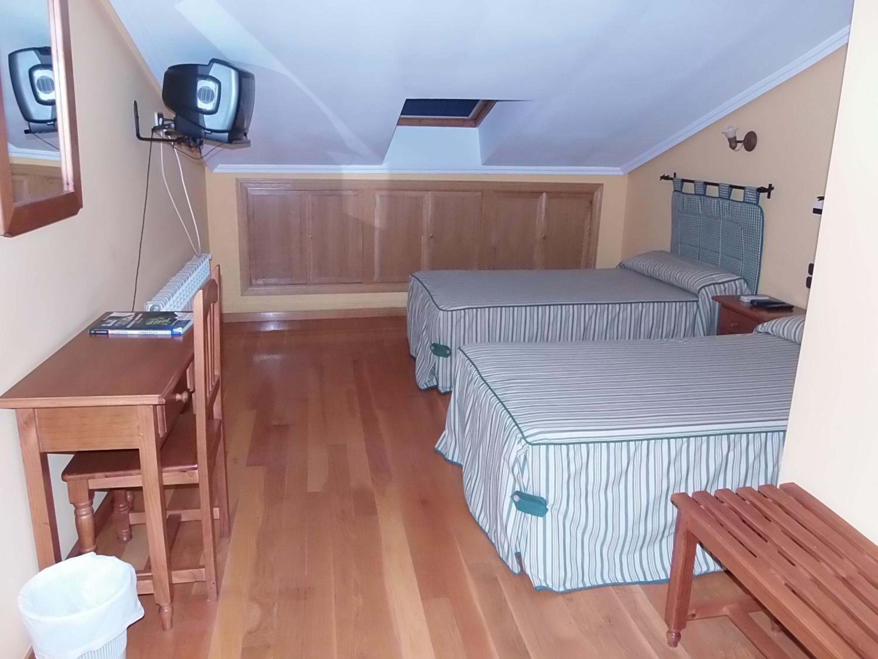 Habitación Doble o con Dos Camas