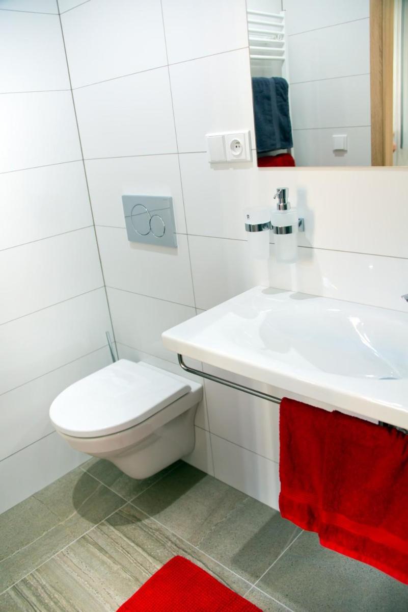 King Room - Disability Access photo 3