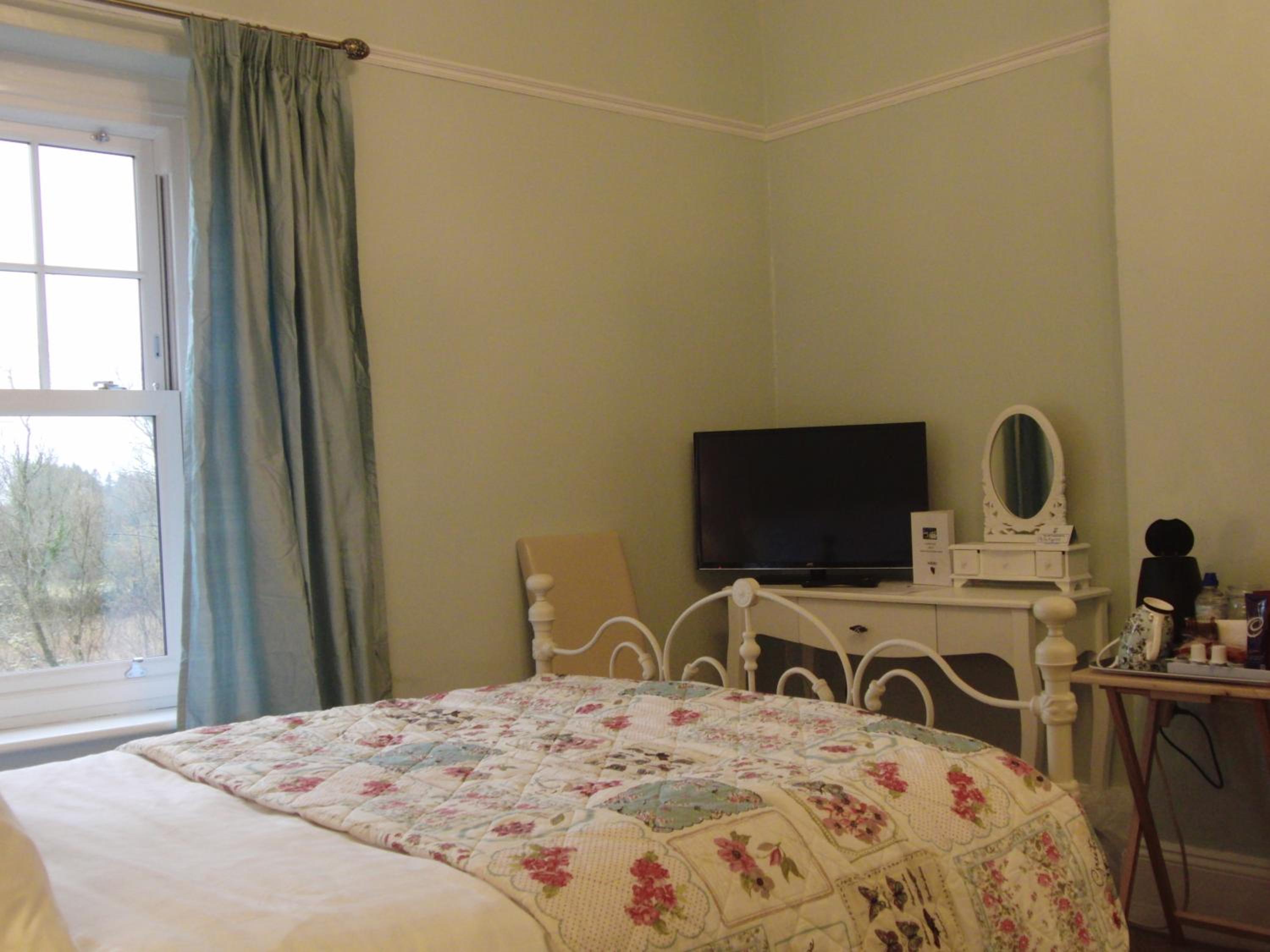 Double or Twin Room - Photo 2