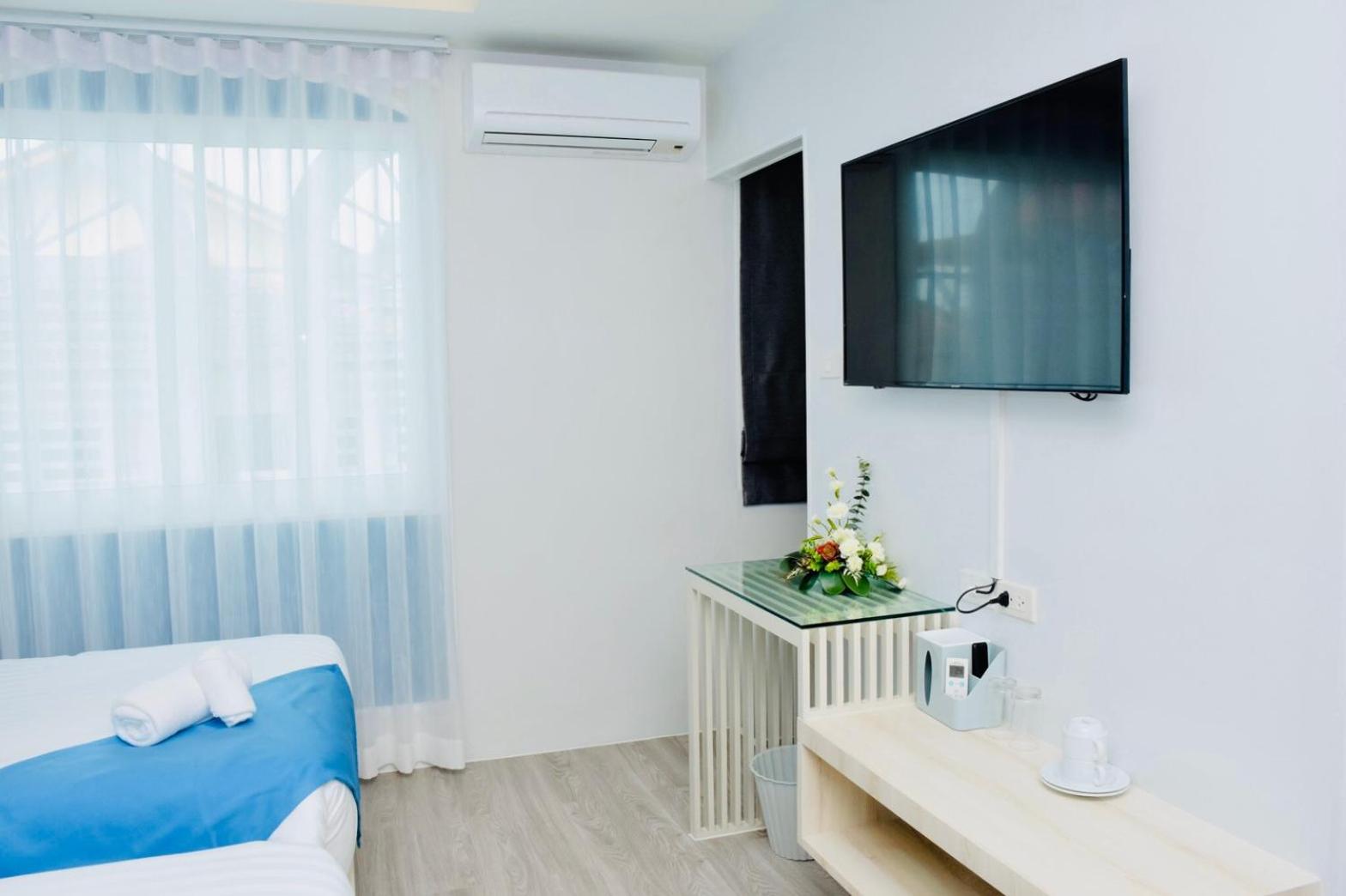 Deluxe Double or Twin Room - Photo 3