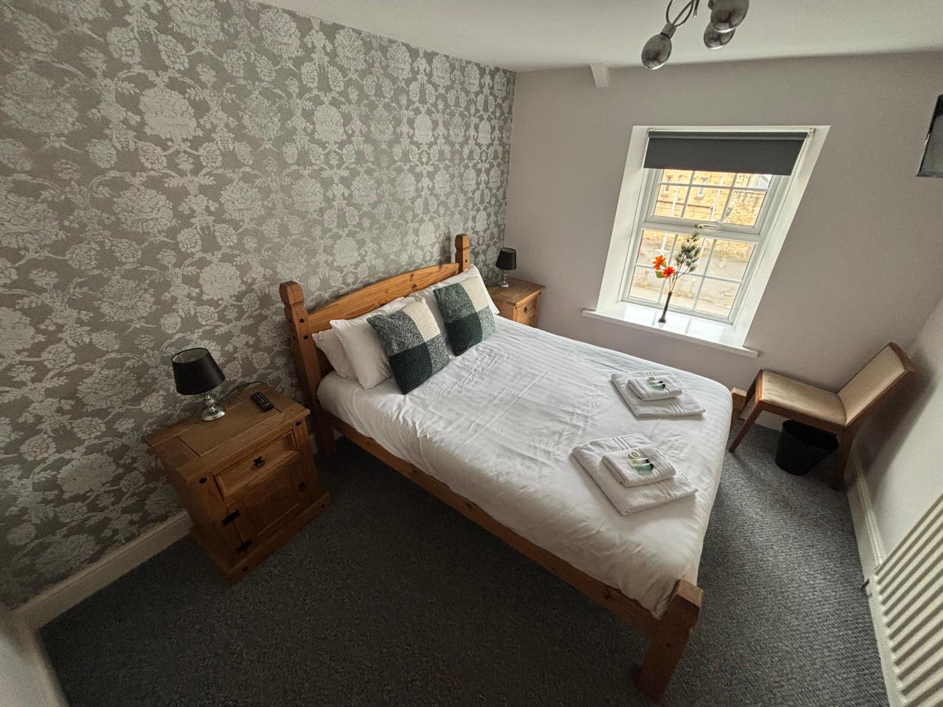 Double Room with Shared Bathroom
