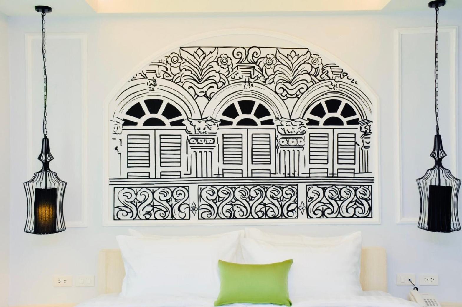 Deluxe King Room - Photo 15