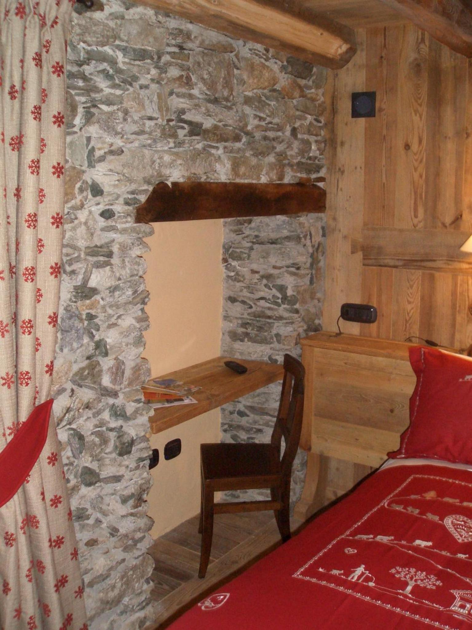 Double Room with Balcony photo 3