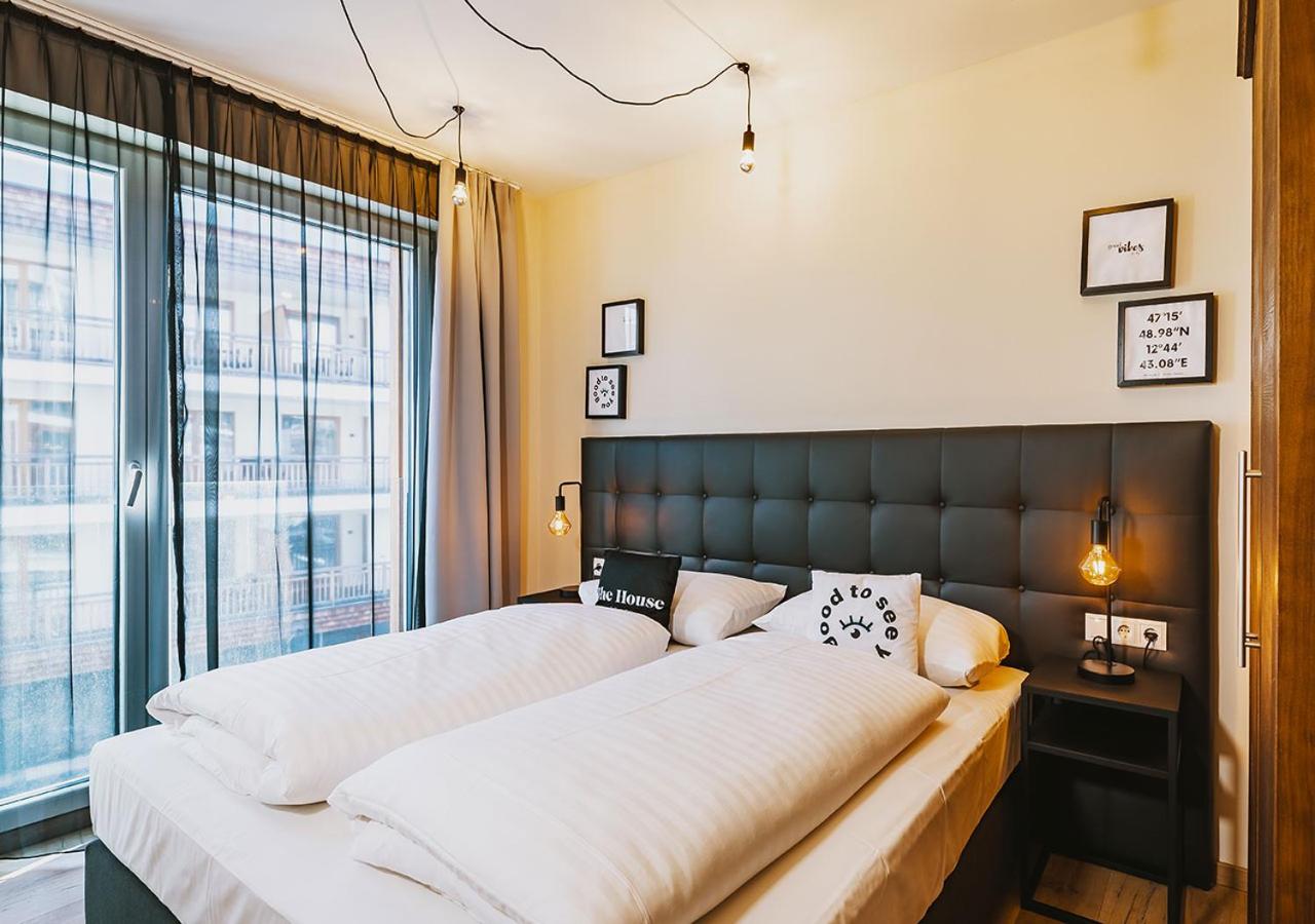 1 Bedroom Suite - Photo 1