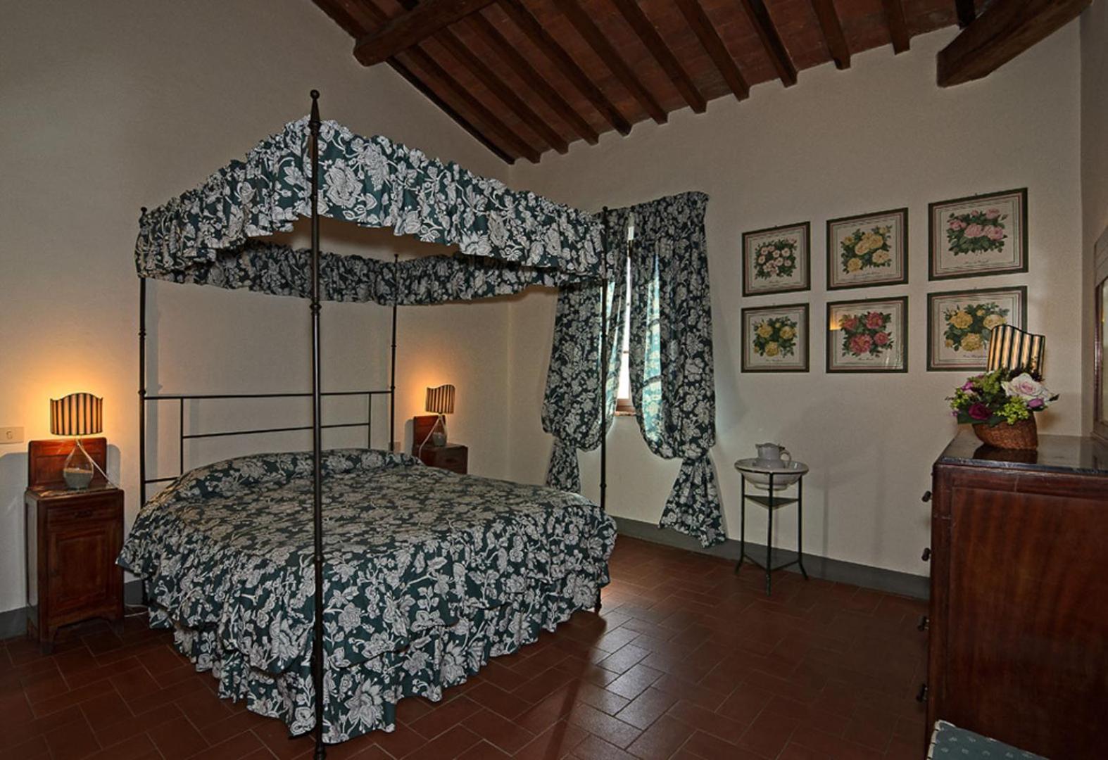 Two-Bedroom Apartment photo 2