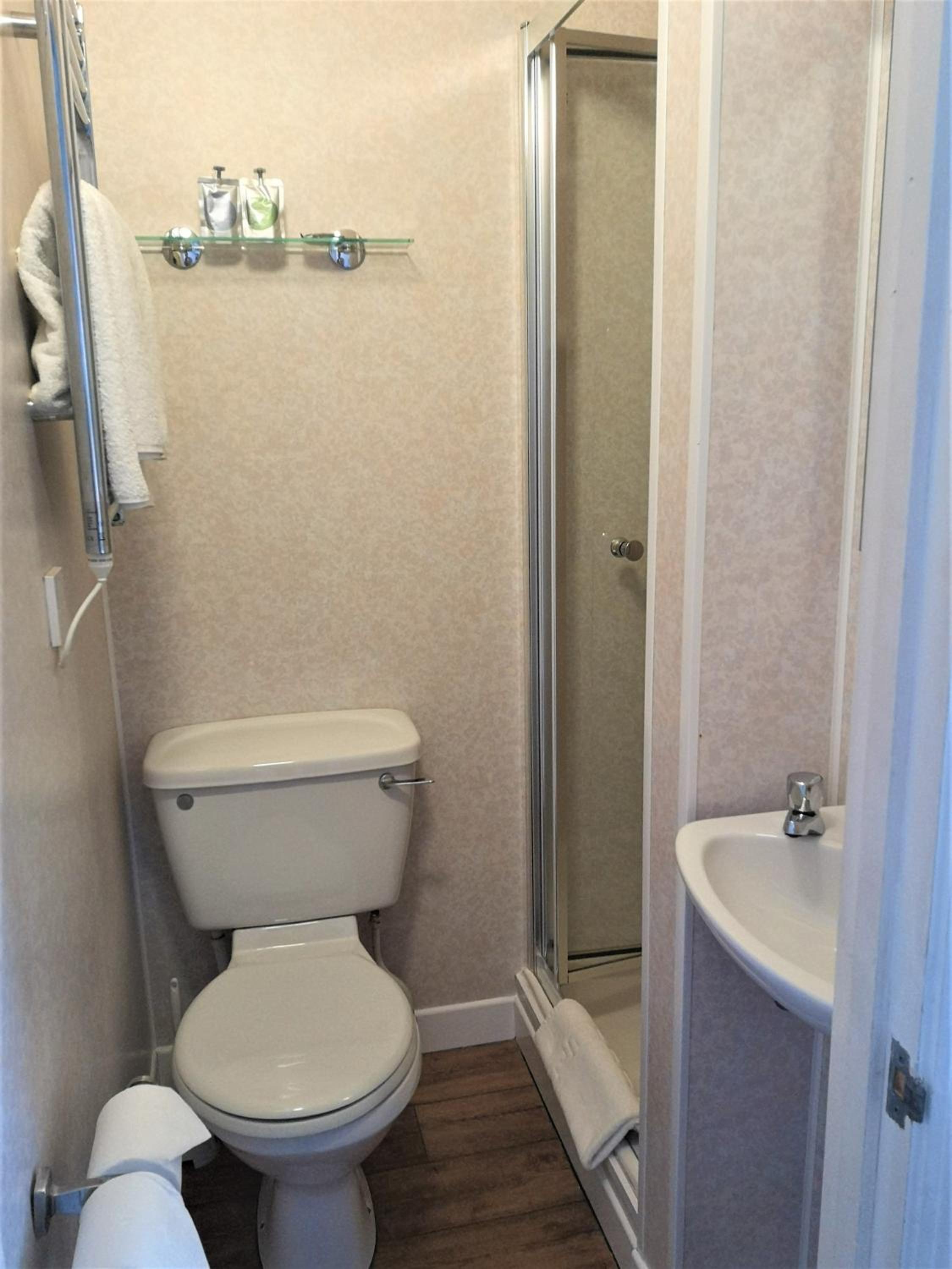 Single Room - Not Pet Friendly photo 2