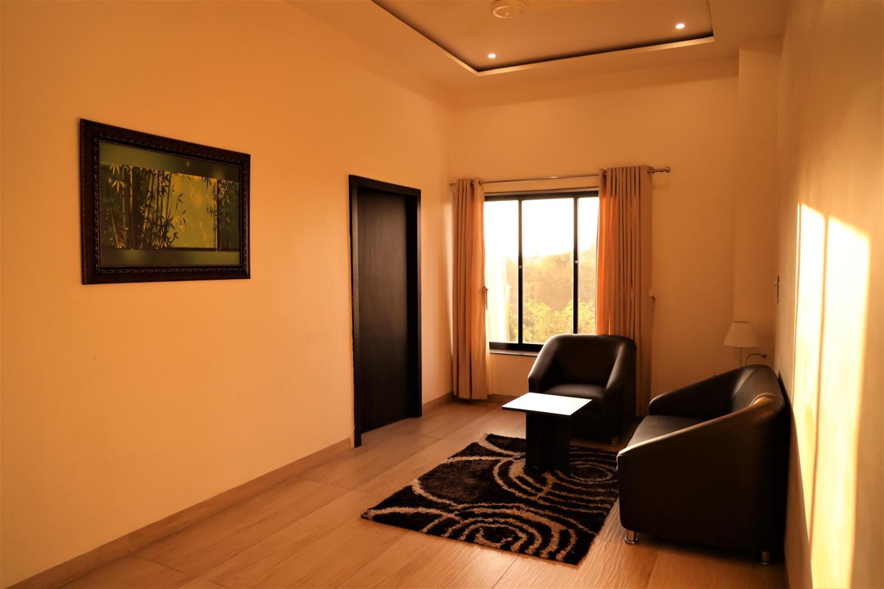 King Suite - Photo 7