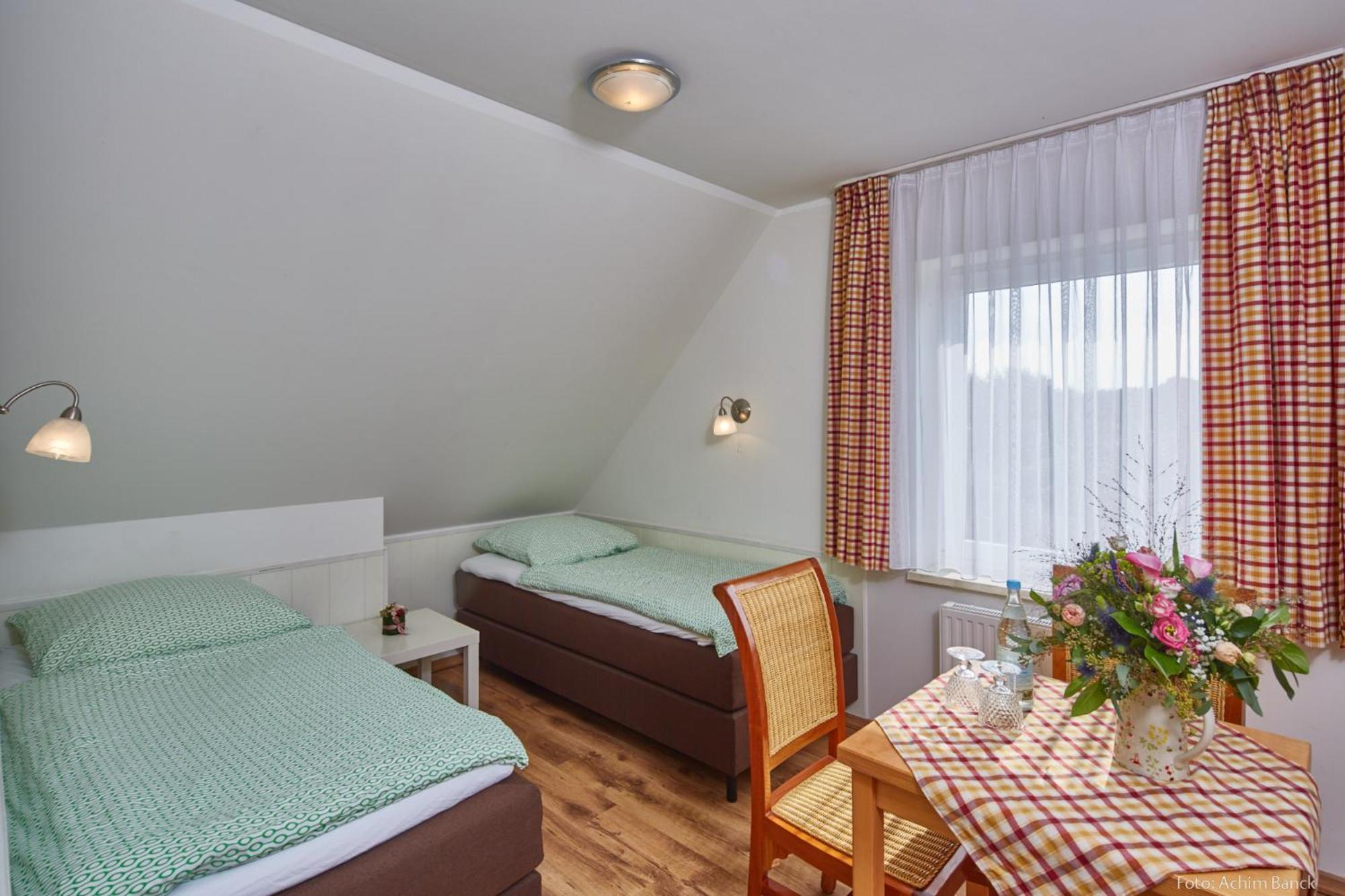 Standard Twin Room with Garden View photo 1