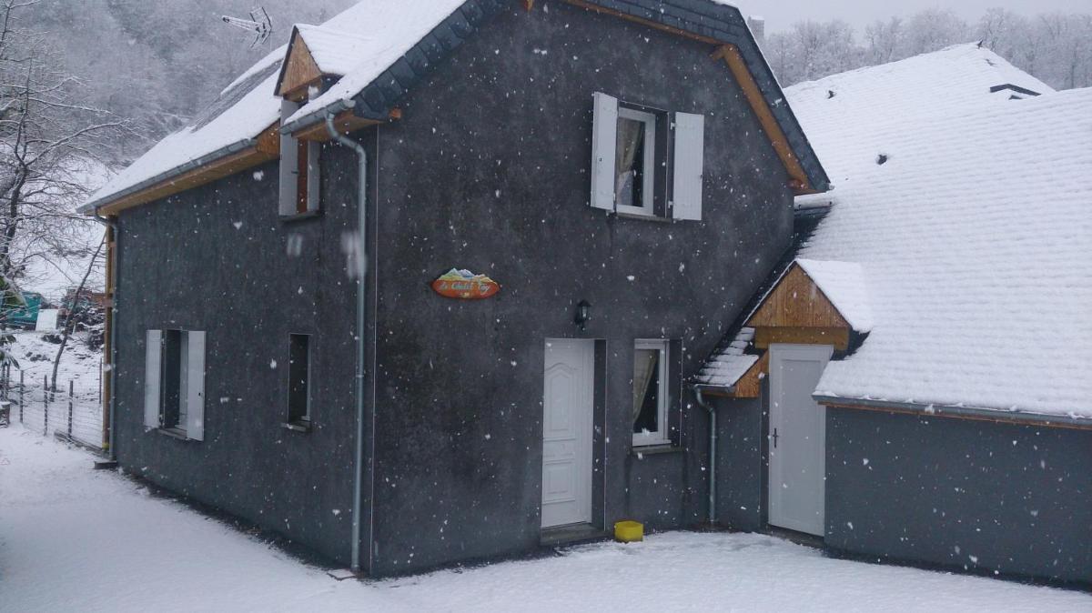 Five-Bedroom House
