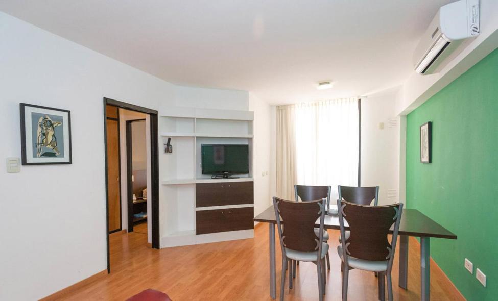 Apartment (3 Adults)