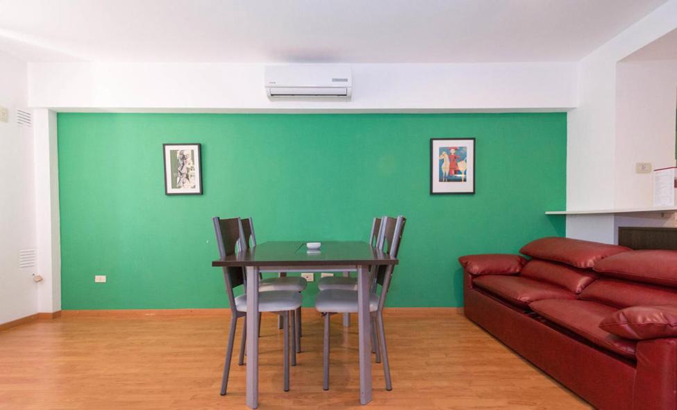 Apartment (4 Adults) photo 2