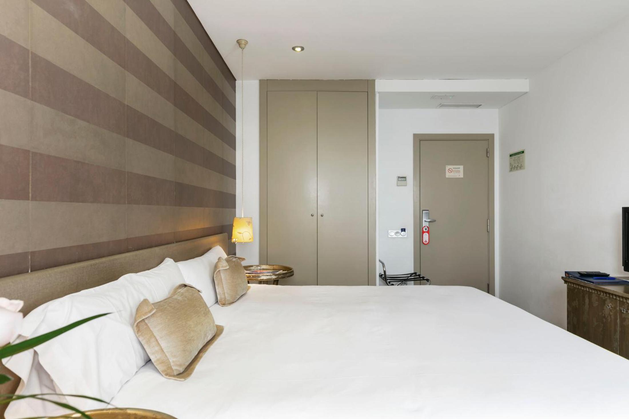 Superior Double or Twin Room - Photo 7