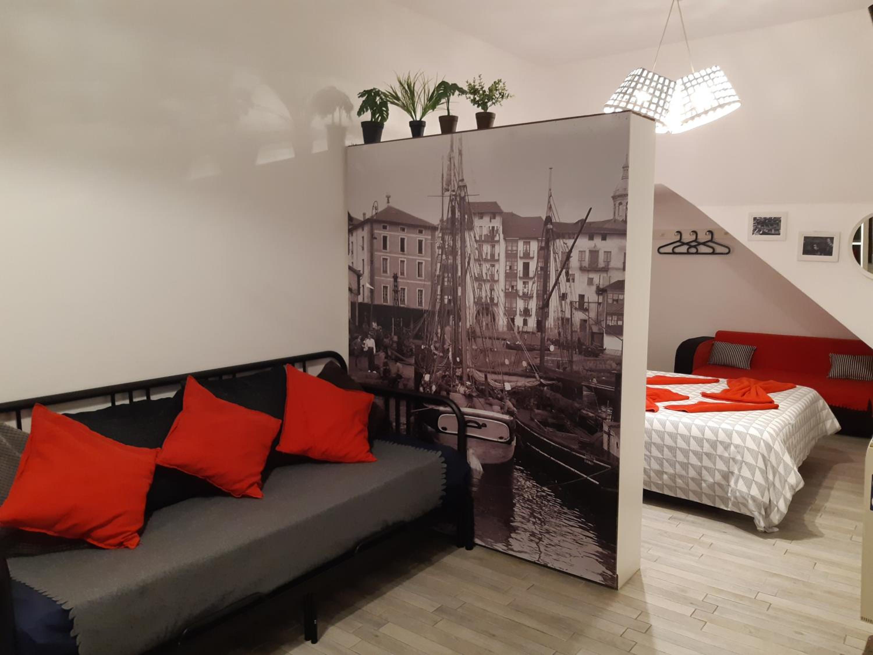 Apartment - Photo 60