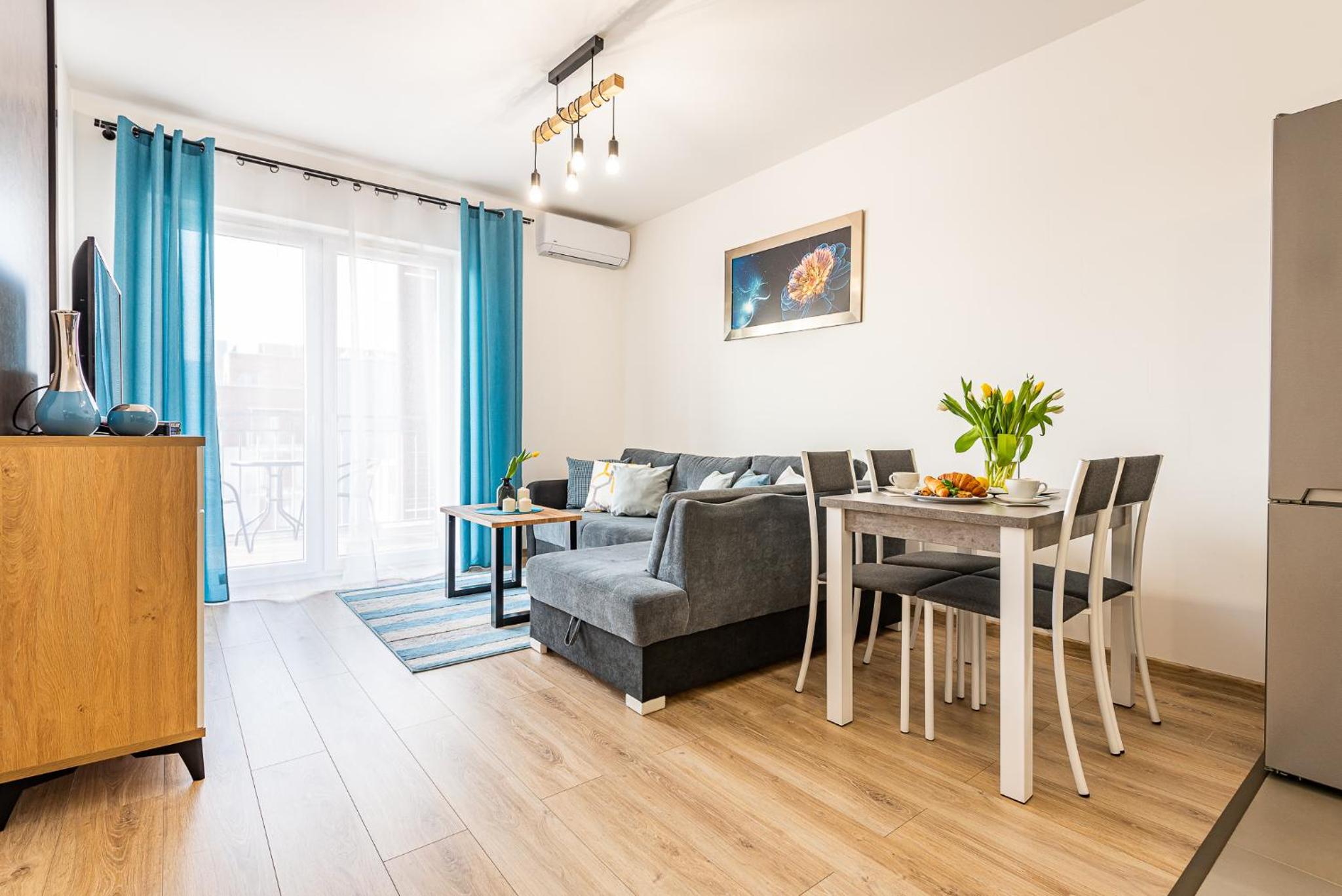 Apartment with Balcony- ul. Francuska 108B/50 - Photo 5