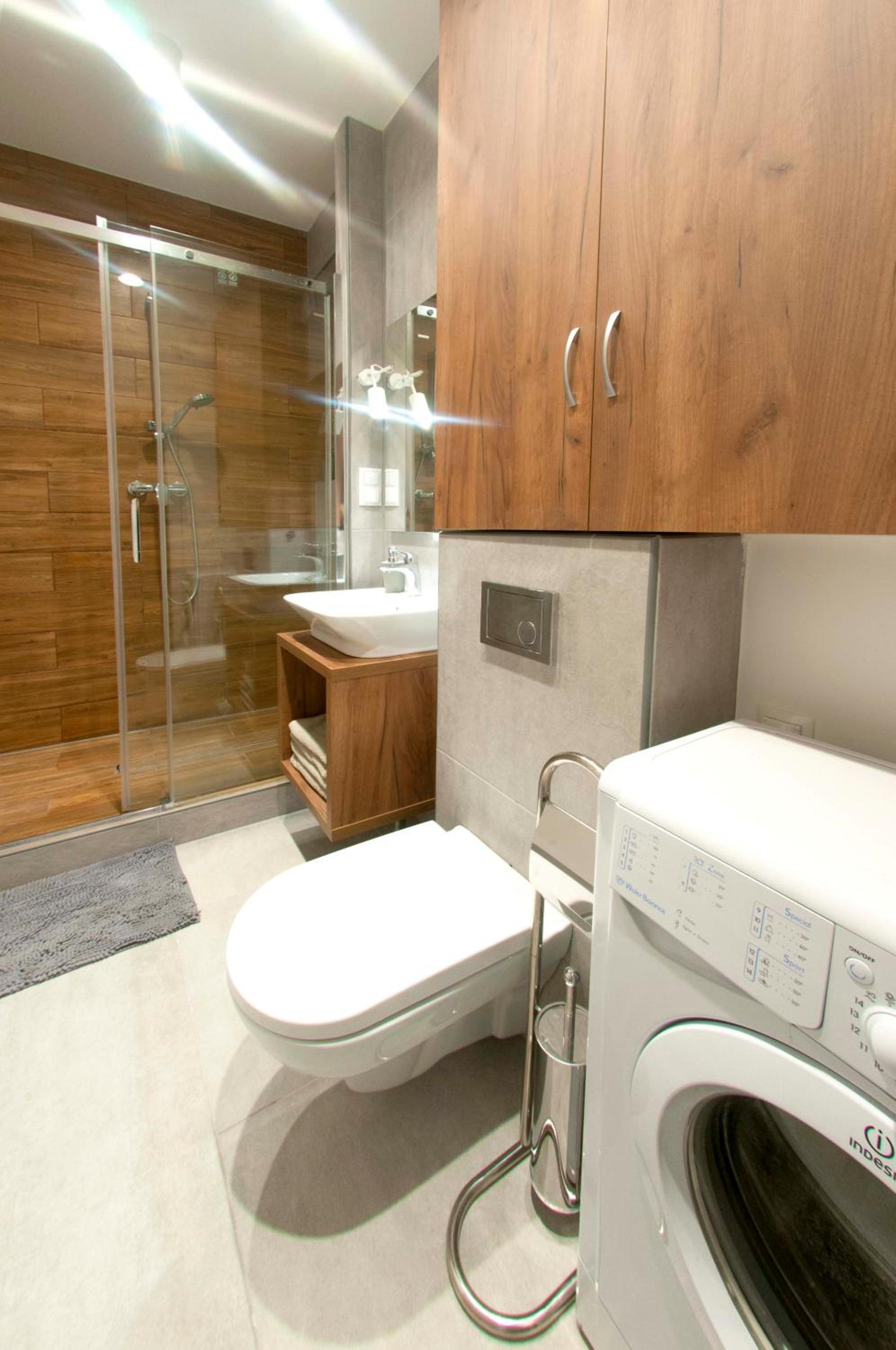 One-Bedroom Apartment - Photo 16