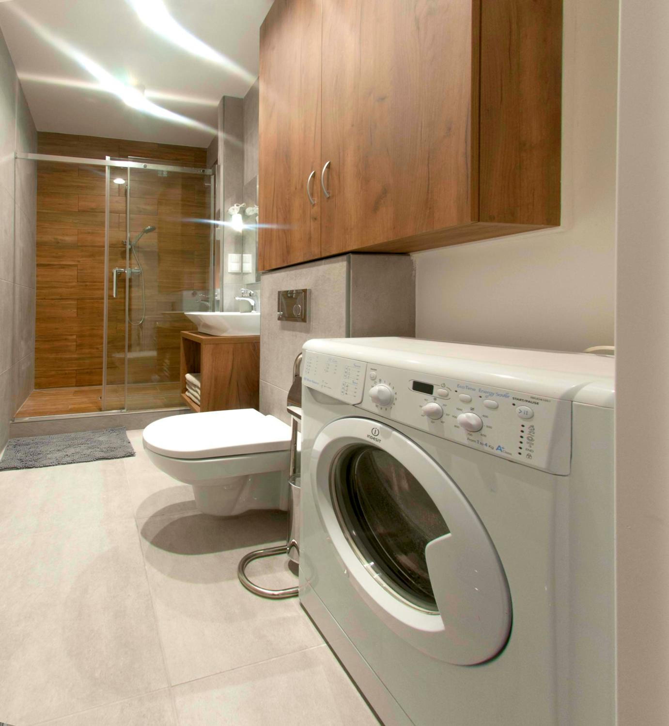 One-Bedroom Apartment - Photo 17