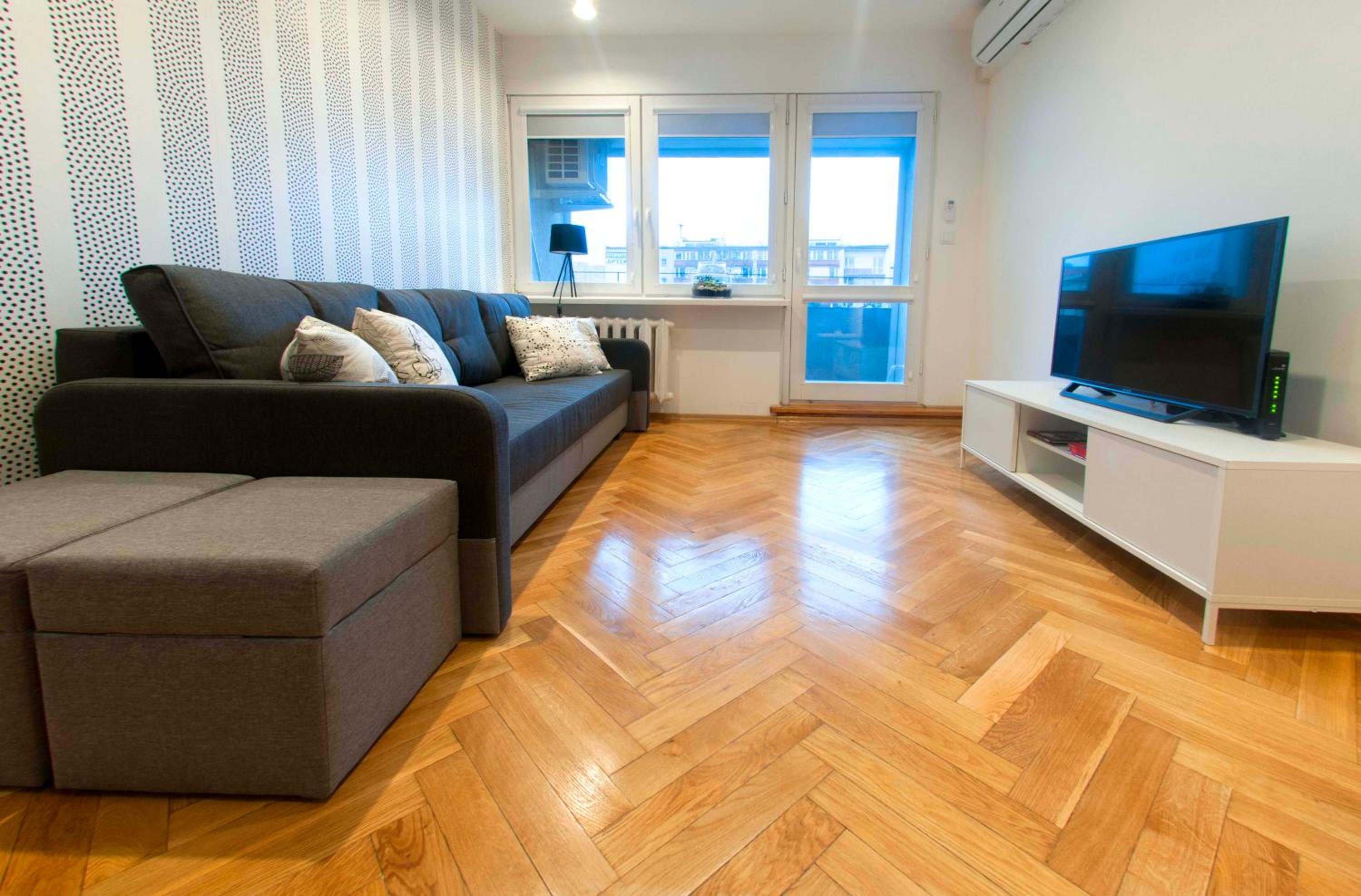One-Bedroom Apartment - Photo 18