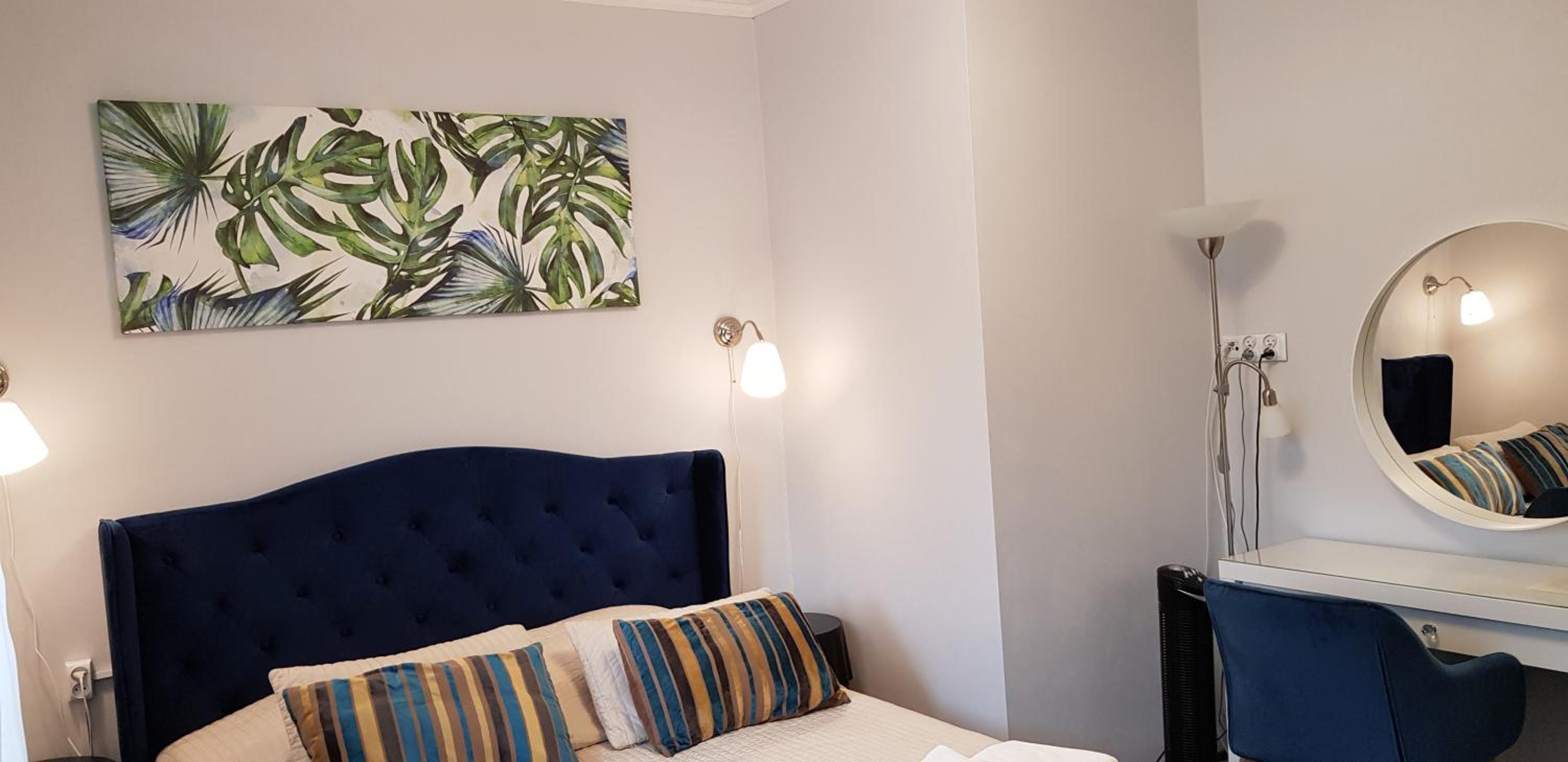 Deluxe Queen Room - Photo 4