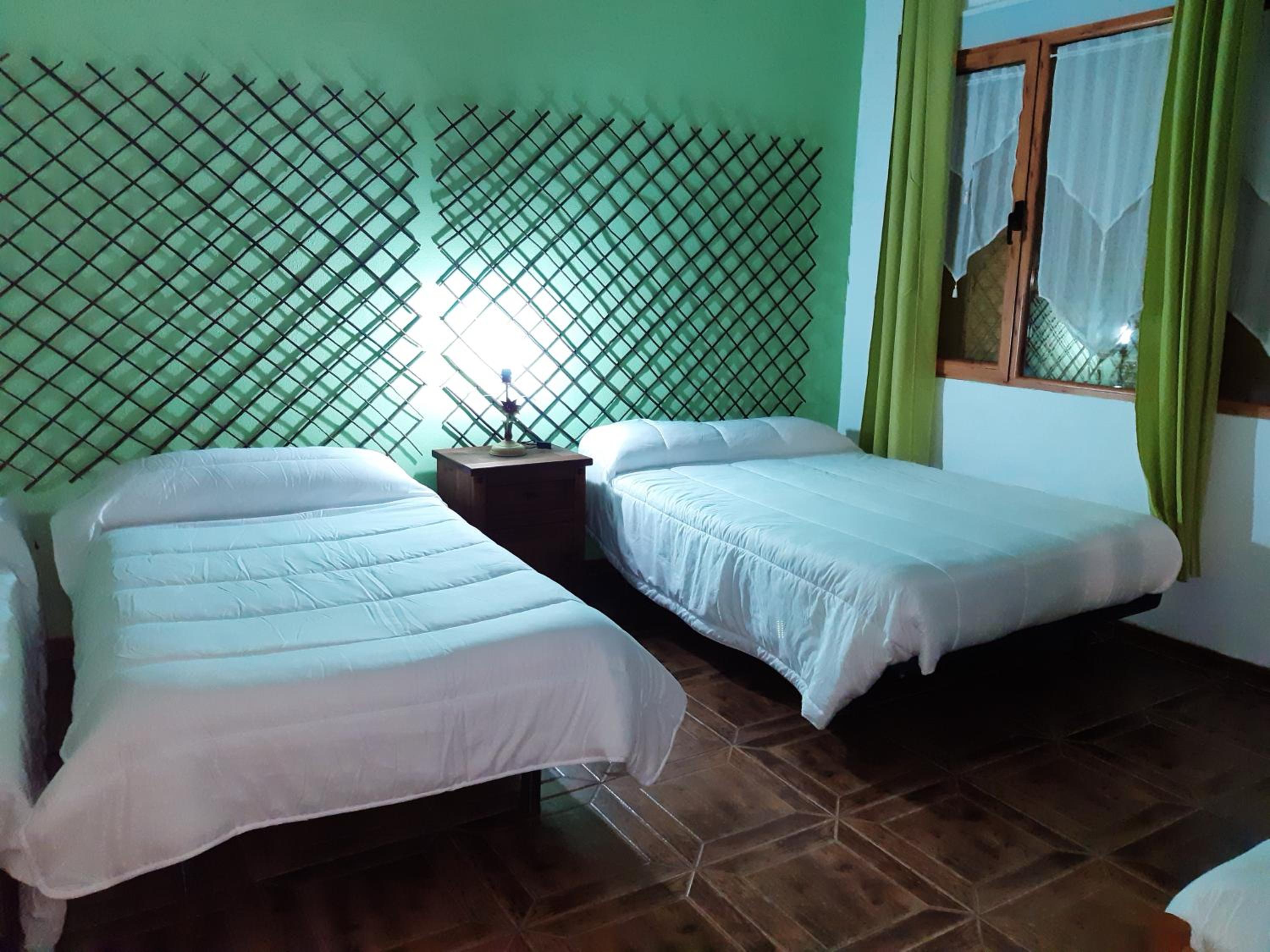 Triple Room with Private Bathroom - Photo 1