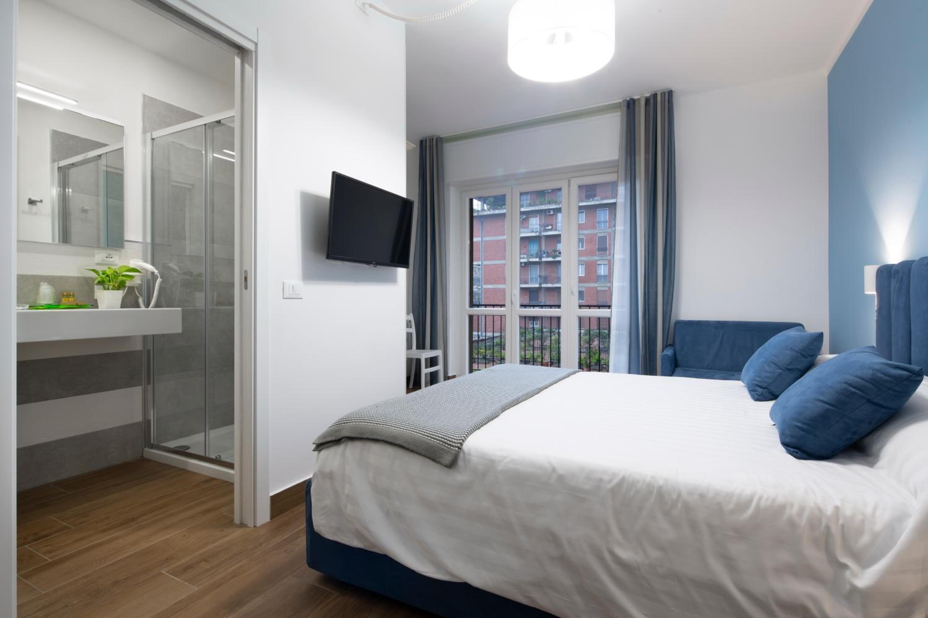 Triple Room with Balcony