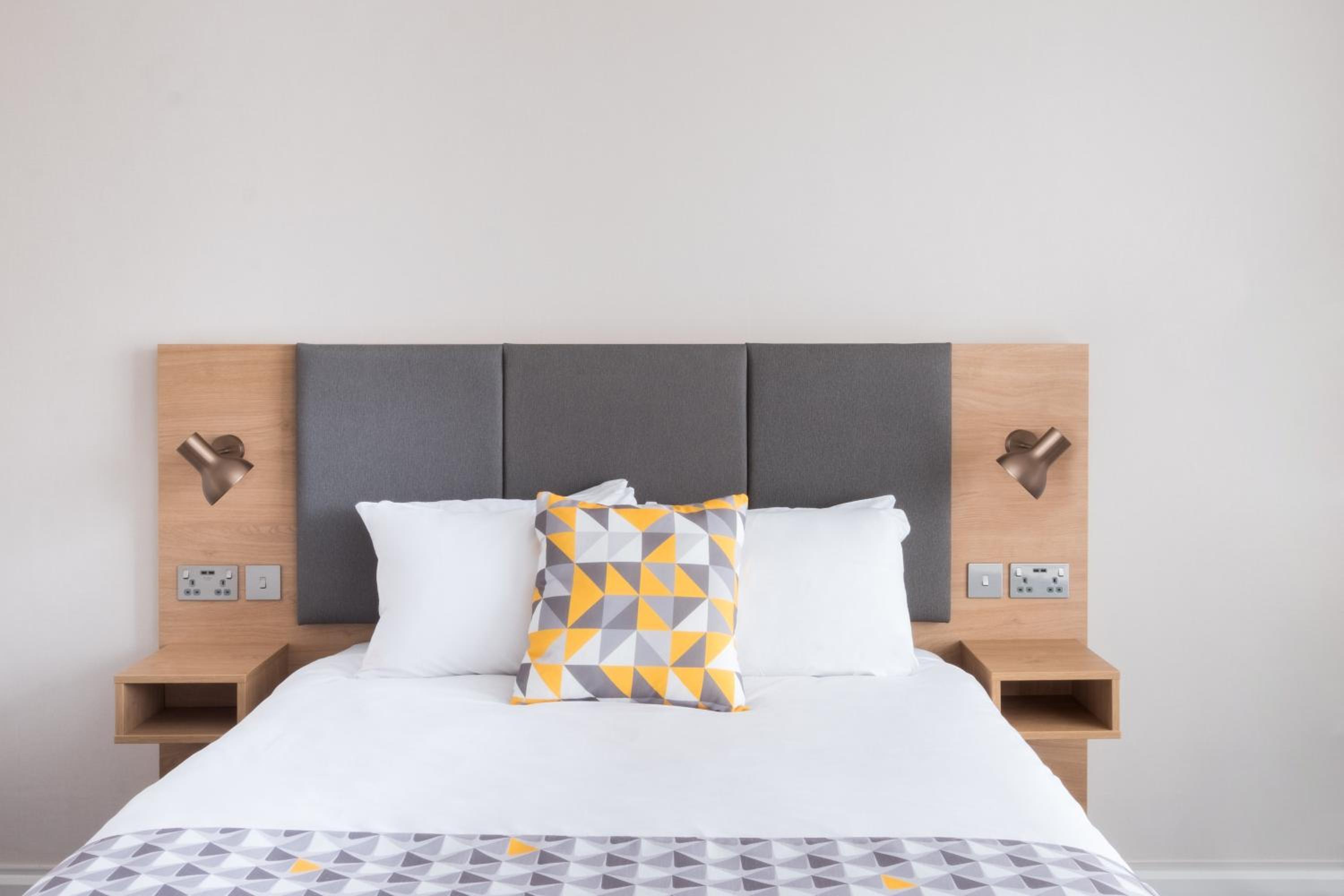 Standard Room - Photo 9