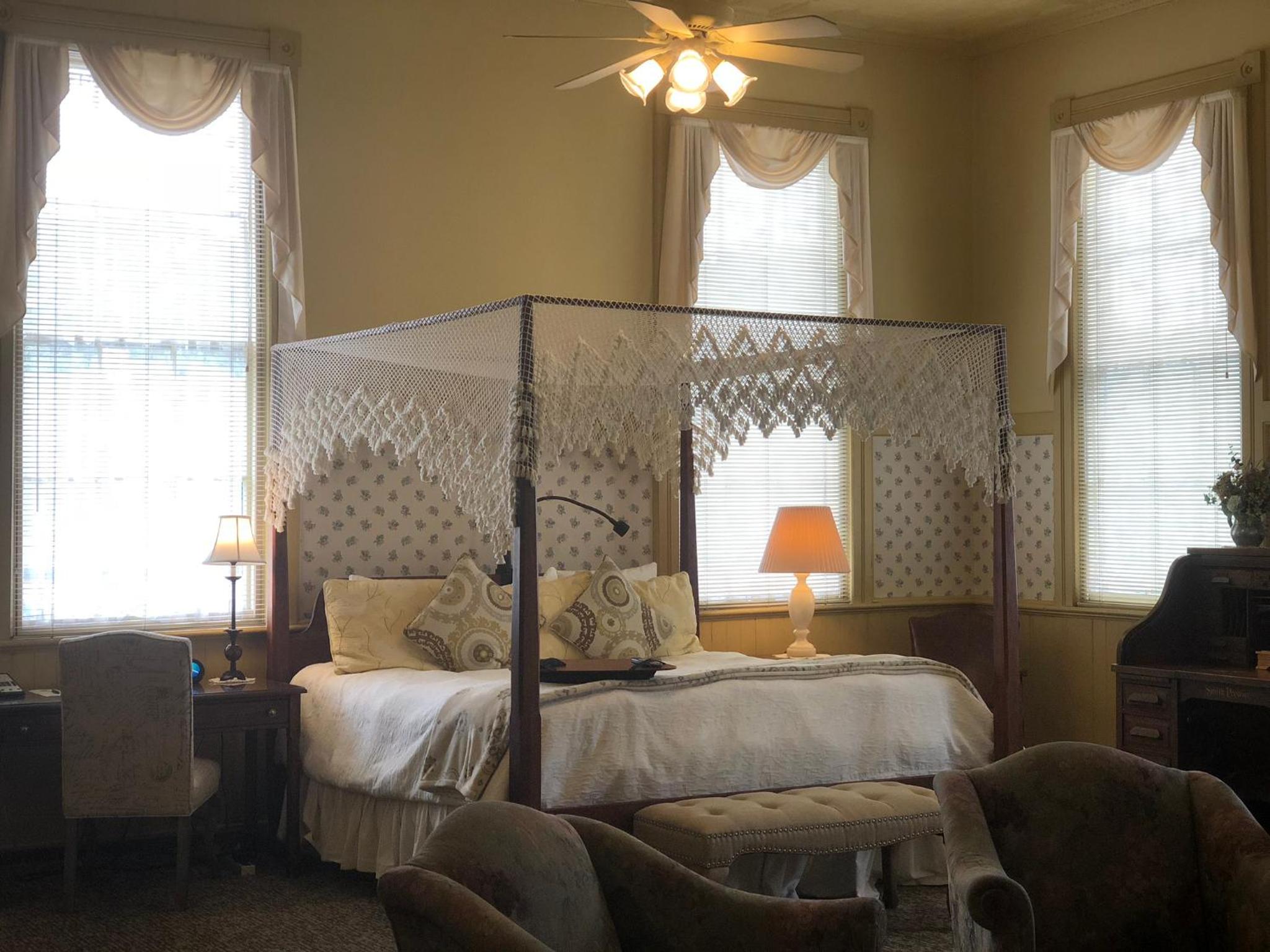 King or Queen Suite photo 3