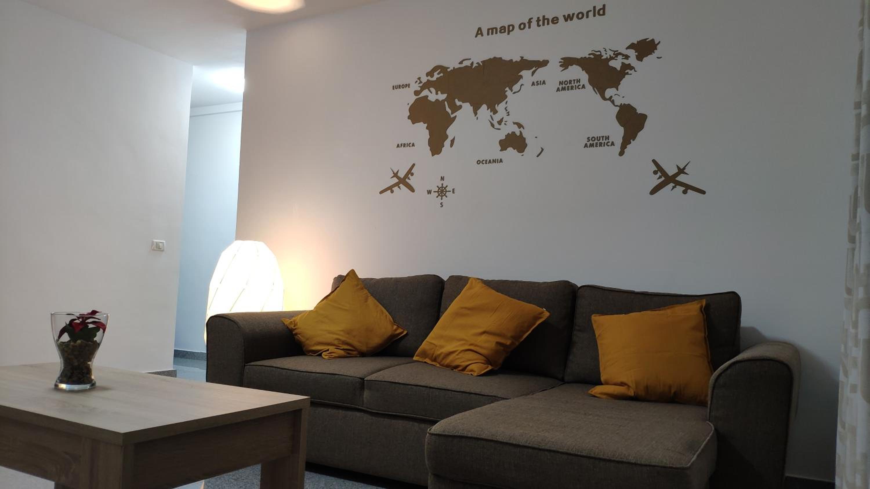 Two-Bedroom Apartment - Photo 16